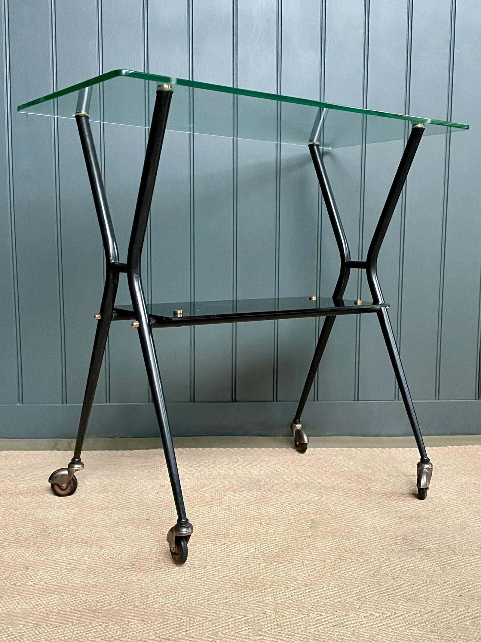 Mid Century Drinks Trolley (1 of 5) Mid Century Drinks Trolley (1 of 5)