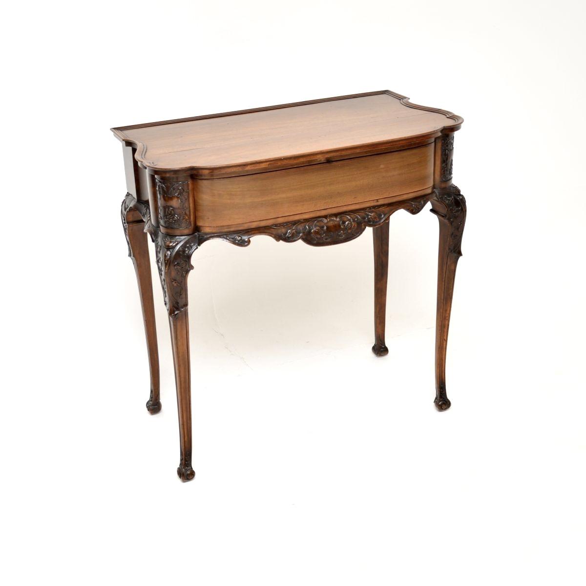 Antique Victorian Carved Walnut Console / Side Table (1 of 10) Antique Victorian Carved Walnut Console / Side Table (1 of 10)