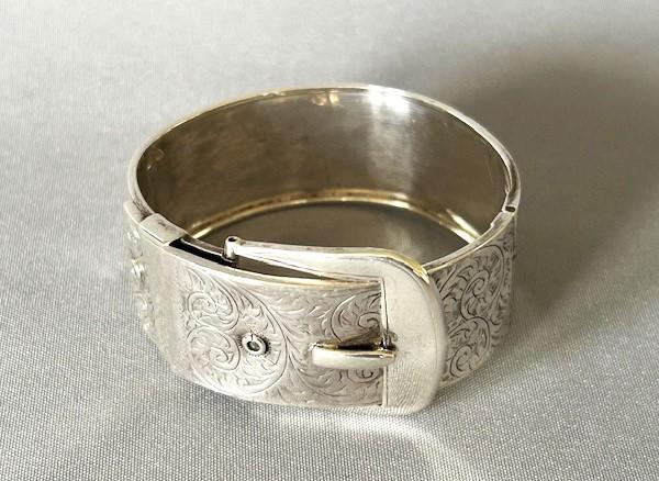 Ornate Silver 'Buckle' Bangle (1 of 9)