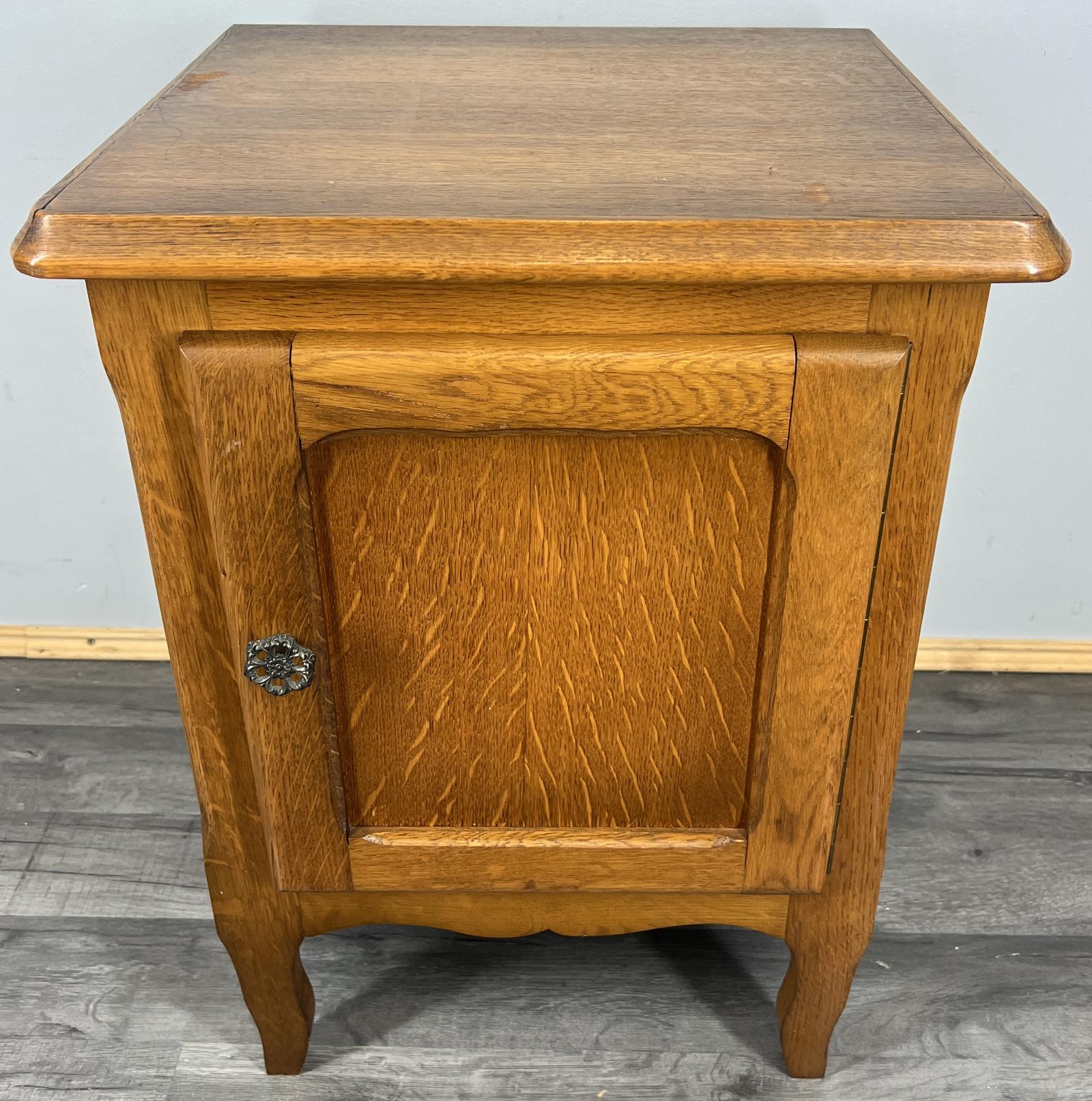 Bedside Tables Vintage French Style Nightstands Cabinets (1 of 10)