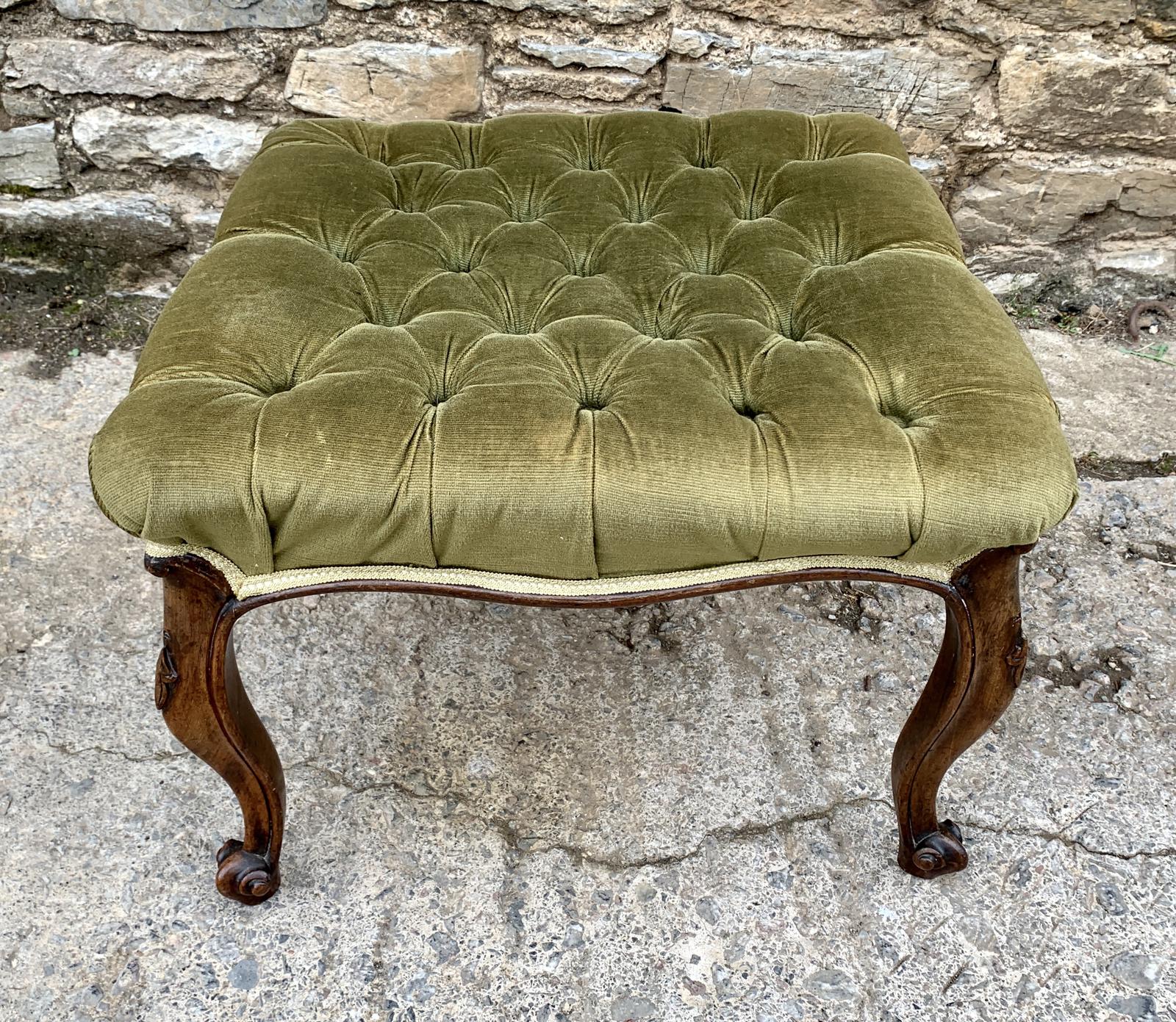 Victorian Walnut Cabriole Leg Buttoned Stool (1 of 14) Victorian Walnut Cabriole Leg Buttoned Stool (1 of 14)