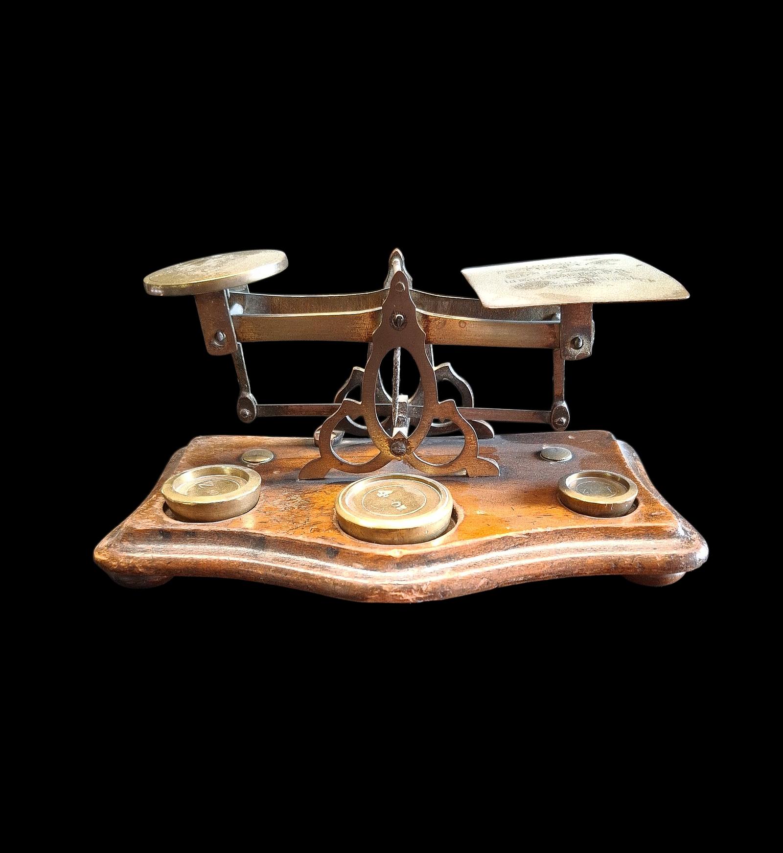 Victorian Set of Postal Scales with Weights (1 of 3)