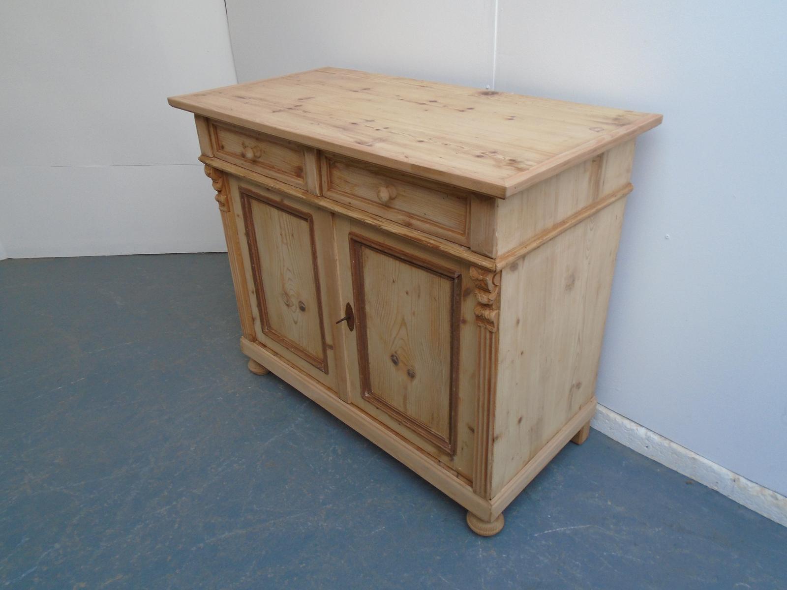 Large Victorian Moulded 2 Door Kitchen Dresser Base wax / paint (1 of 10)