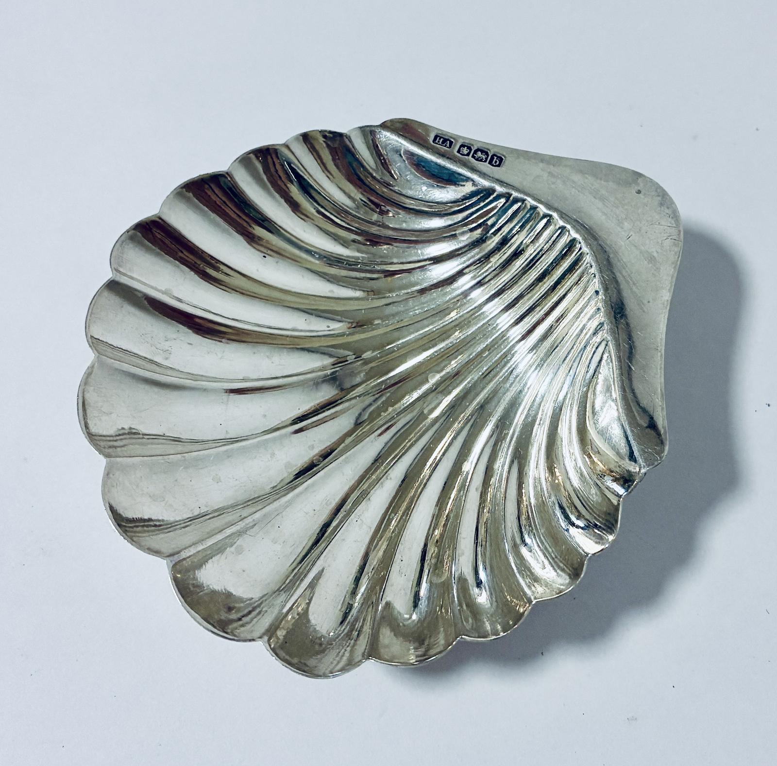 Antique Silver Shell Butter Dish (1 of 7) Antique Silver Shell Butter Dish (1 of 7)