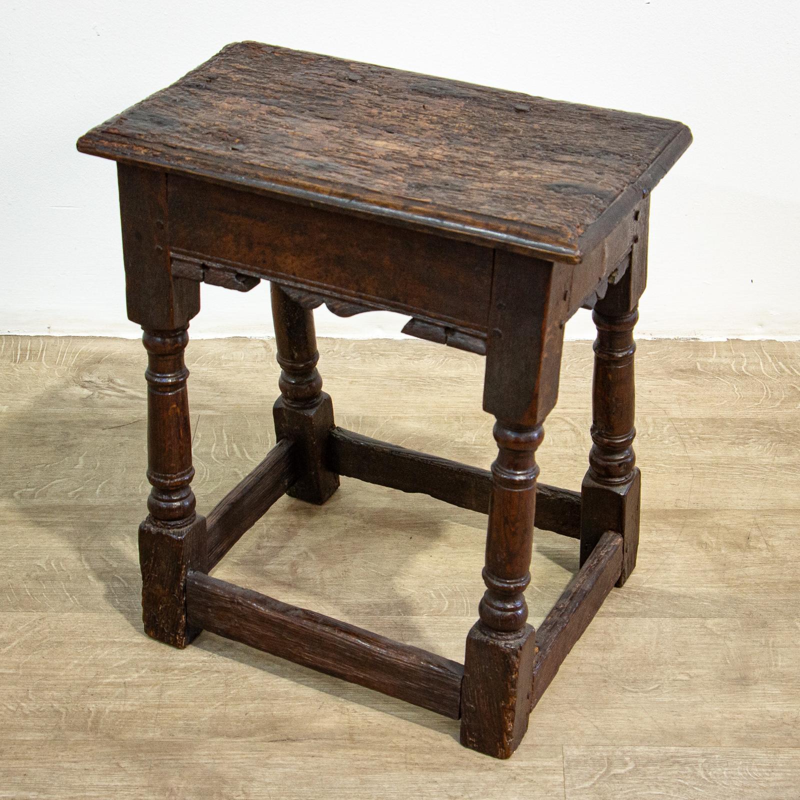 17th Century Oak Joint or Coffin Stool (1 of 12) 17th Century Oak Joint or Coffin Stool (1 of 12)