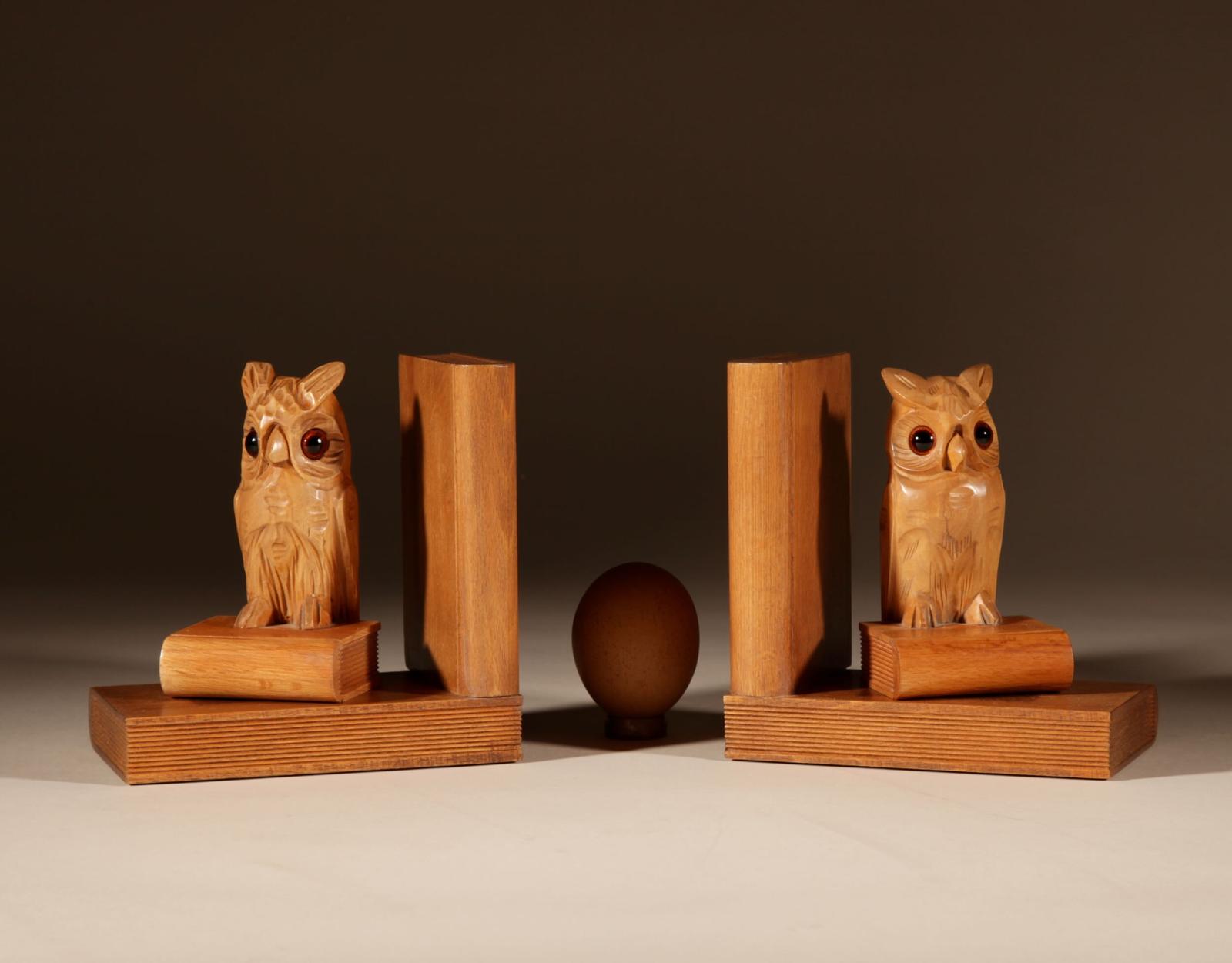 Black Forest Amusing Pair of Owl Carved Bookends 1900-1920 (1 of 12) Black Forest Amusing Pair of Owl Carved Bookends 1900-1920 (1 of 12)
