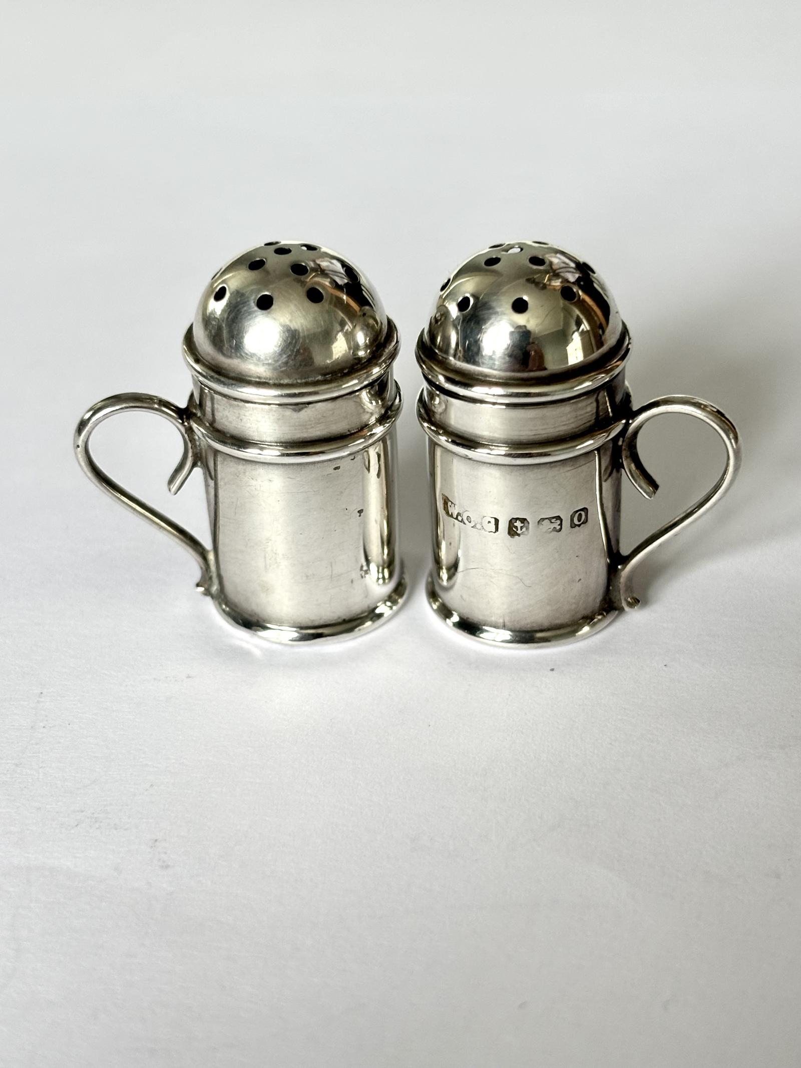 Pair of Novelty Silver Pepperettes Flour Shakers 1913 Wilfred Chidlaw Griffiths (1 of 8) Pair of Novelty Silver Pepperettes Flour Shakers 1913 Wilfred Chidlaw Griffiths (1 of 8)