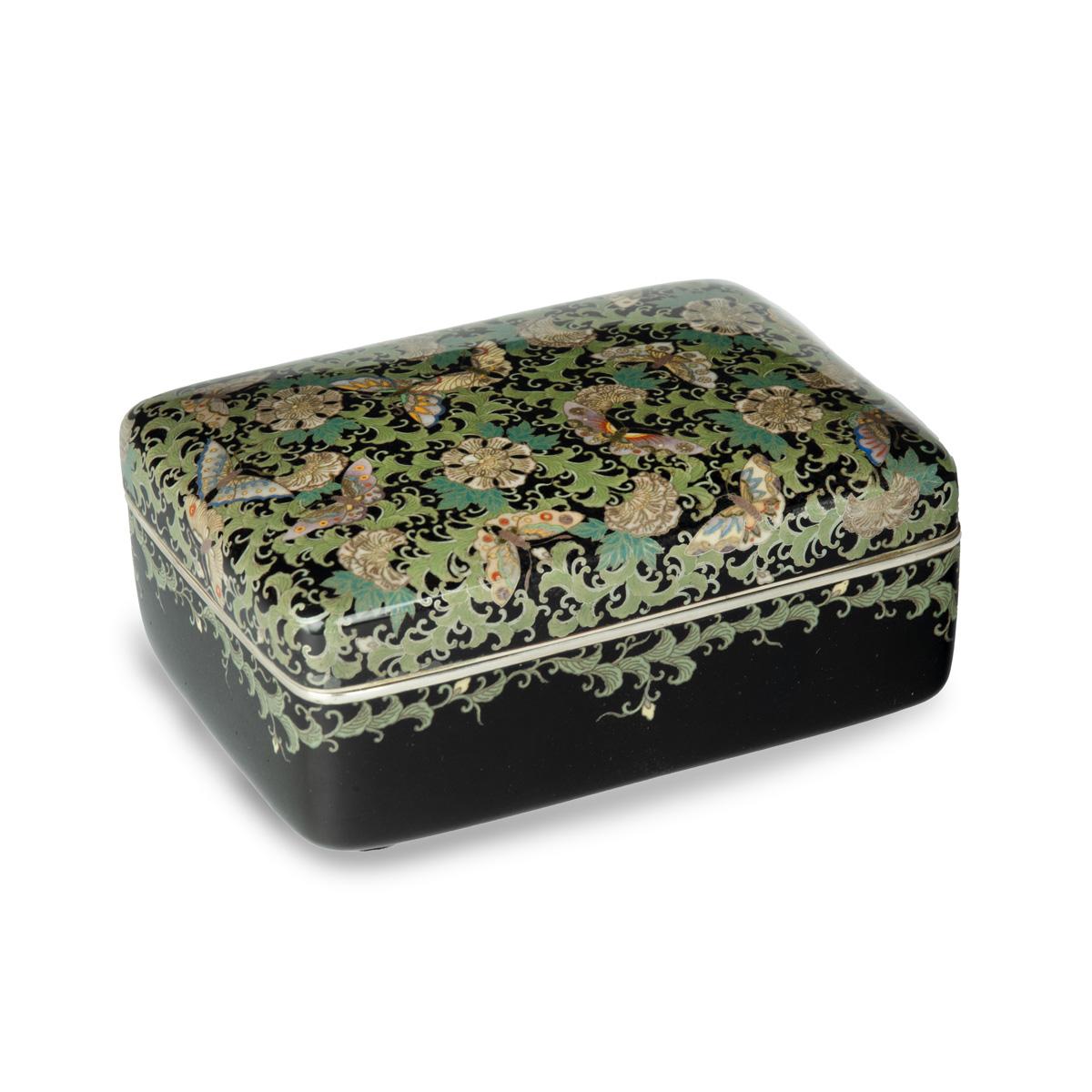 Very Fine Meiji Period Cloisonné Box & Cover with Butterflies Amongst Foliage, Attributed to Kawade Shibataro (1 of 6) Very Fine Meiji Period Cloisonné Box & Cover with Butterflies Amongst Foliage, Attributed to Kawade Shibataro (1 of 6)