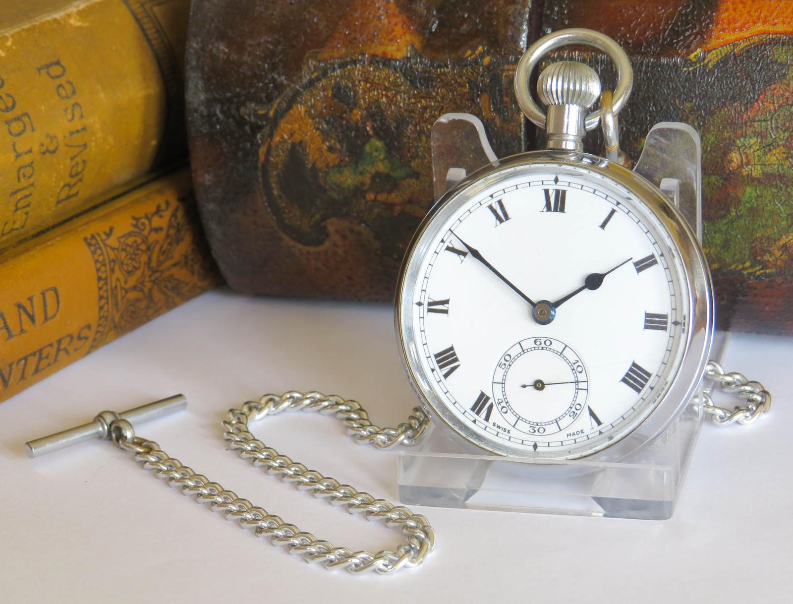 Pocket Watch: 1930s Pocket Watch & Chain (1 of 4) Pocket Watch: 1930s Pocket Watch & Chain (1 of 4)