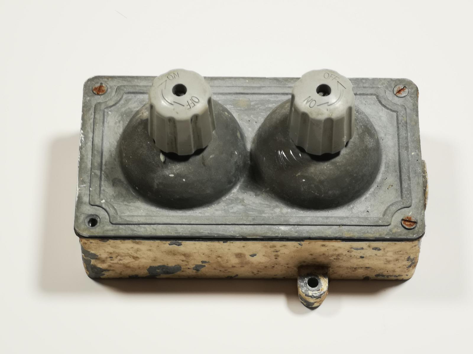 Vintage Newell Double Rotary Industrial Switch – Fort Halstead, Kent (1 of 5) Vintage Newell Double Rotary Industrial Switch – Fort Halstead, Kent (1 of 5)
