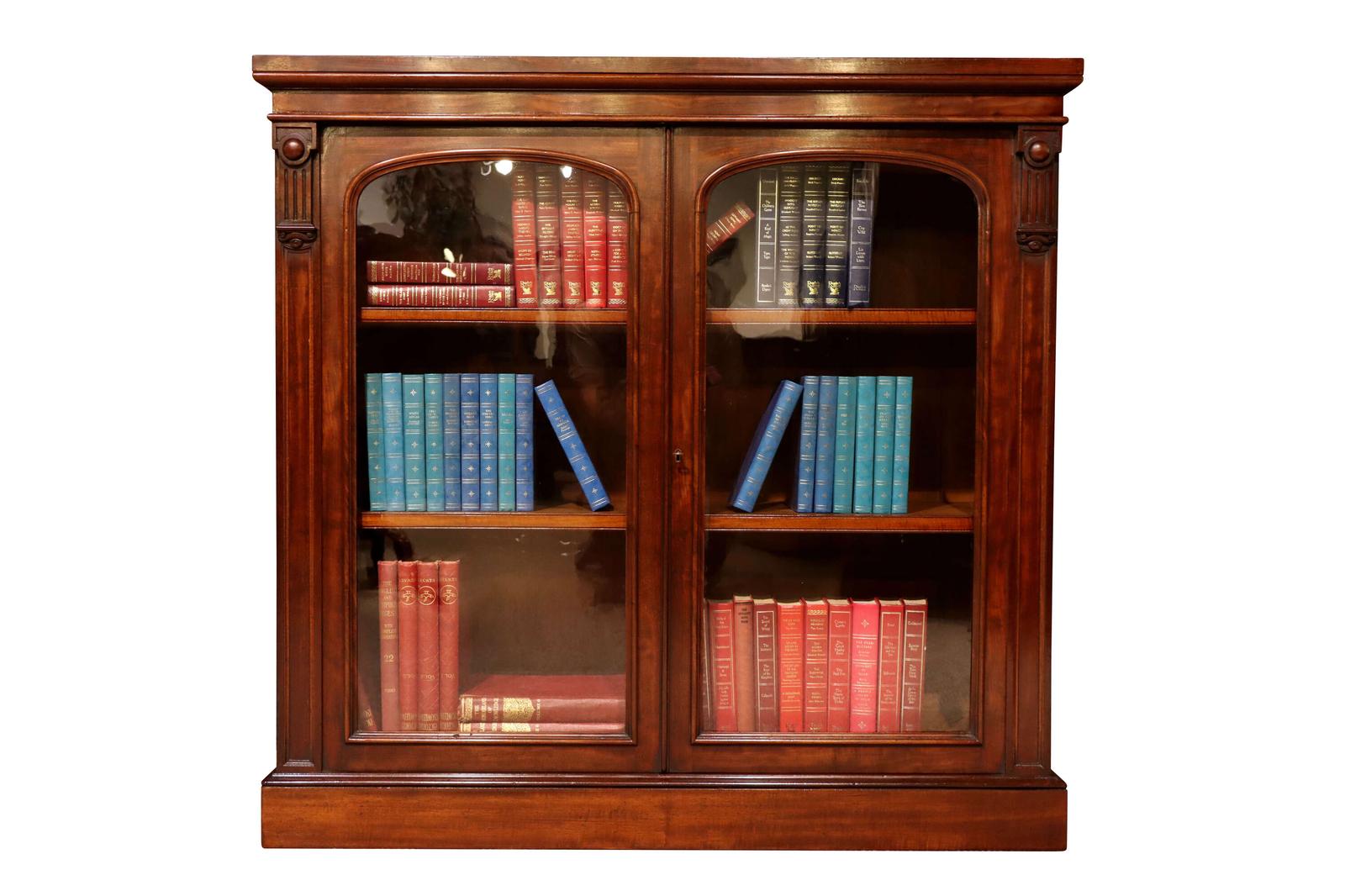 A Fine Regency Mahogany Glazed Bookcase, circa 1810 (1 of 7) A Fine Regency Mahogany Glazed Bookcase, circa 1810 (1 of 7)