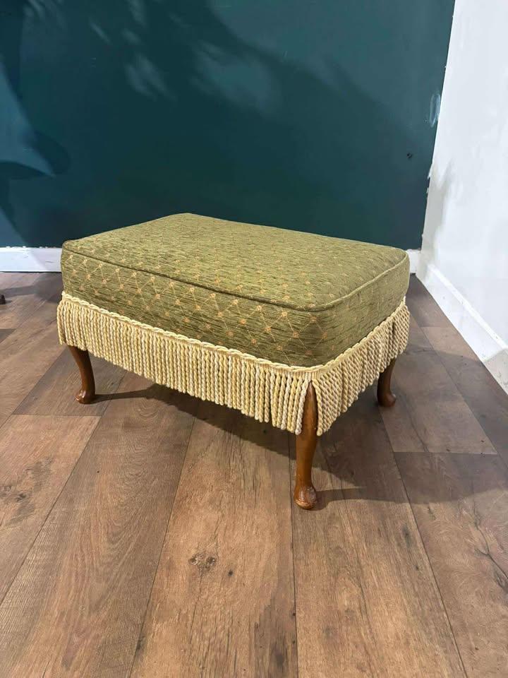 Vintage Criss-cross Patterned Footstool with Tassel Trim (1 of 14)