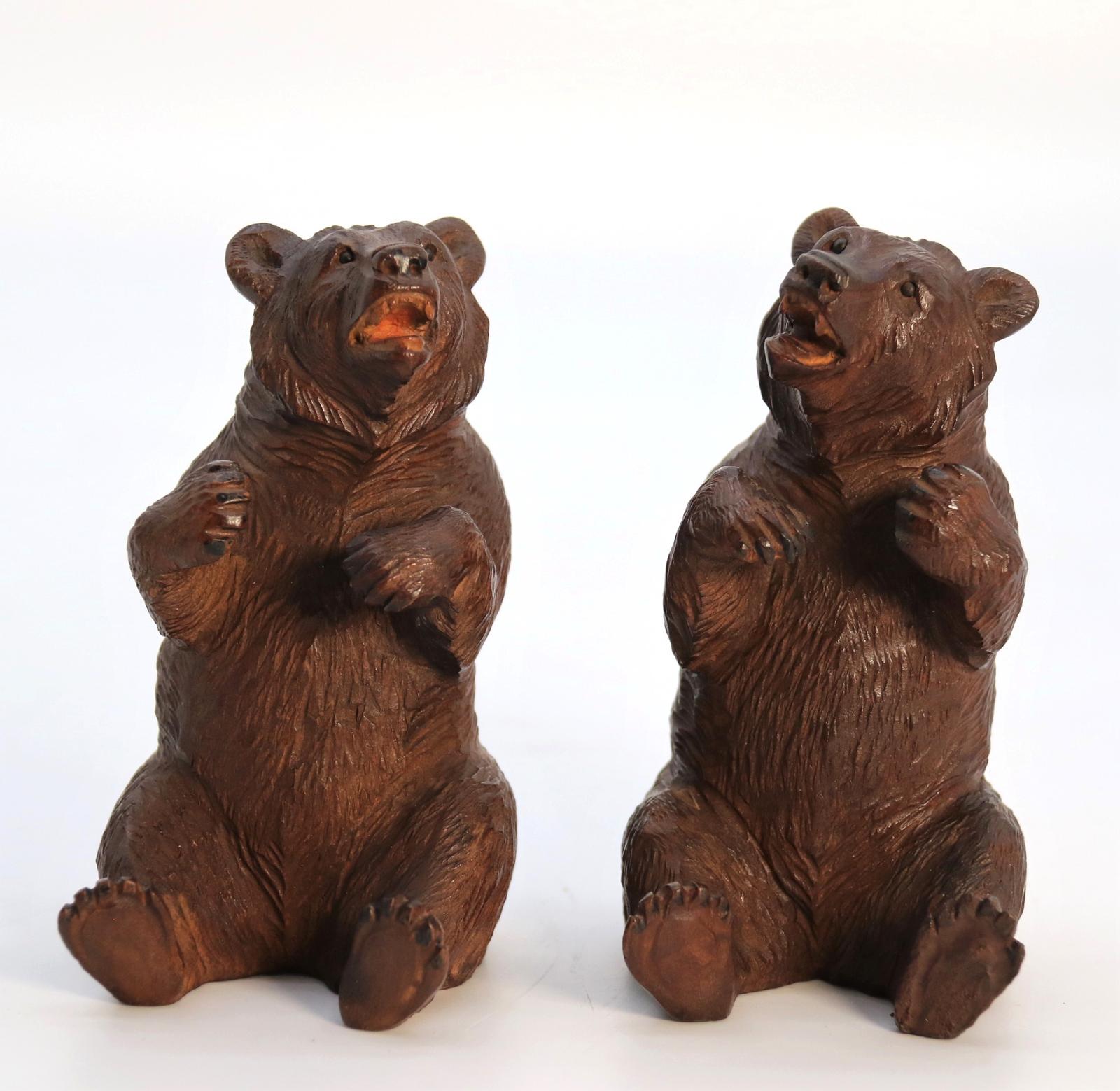 A Pair of Black Forest Hand Carved Linden Wood Bears Circa 1900 (1 of 29)