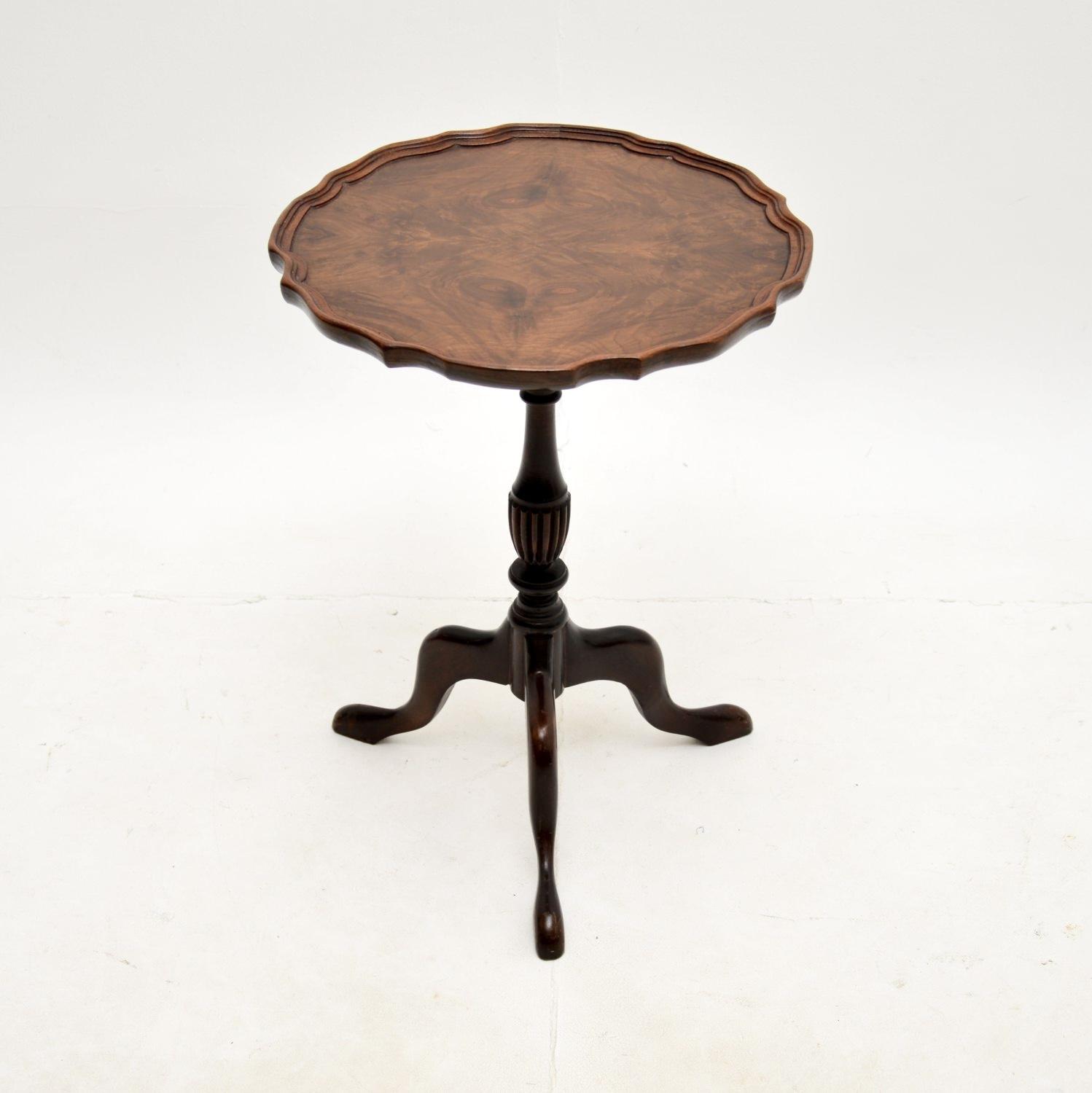 Burr Walnut Wine Table (1 of 5) Burr Walnut Wine Table (1 of 5)