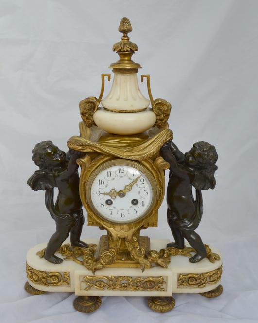 French Quality Bronze Cherub Ormolu Mantel Clock (1 of 7) French Quality Bronze Cherub Ormolu Mantel Clock (1 of 7)