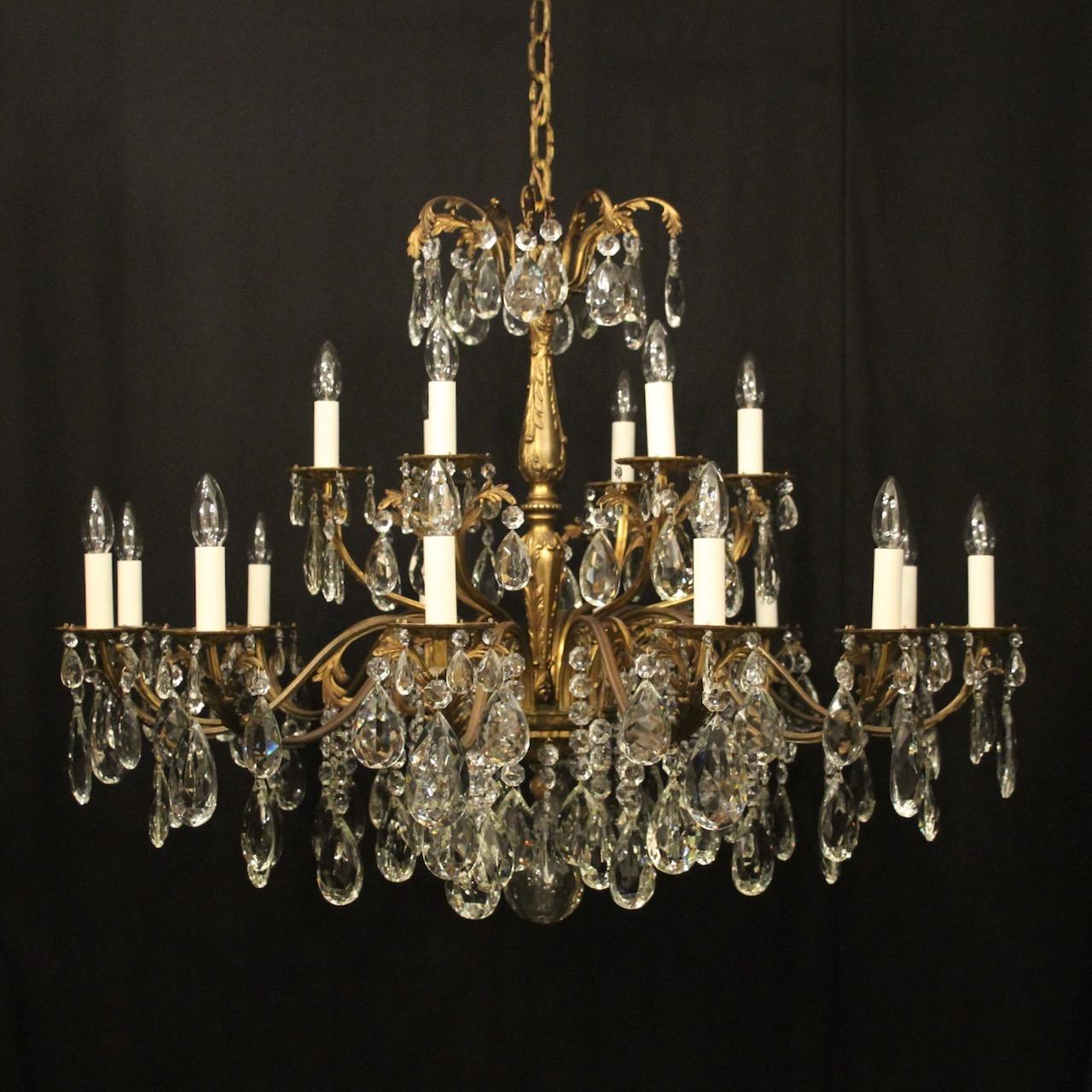 French 18 Light Gilded Antique Chandelier (1 of 10)