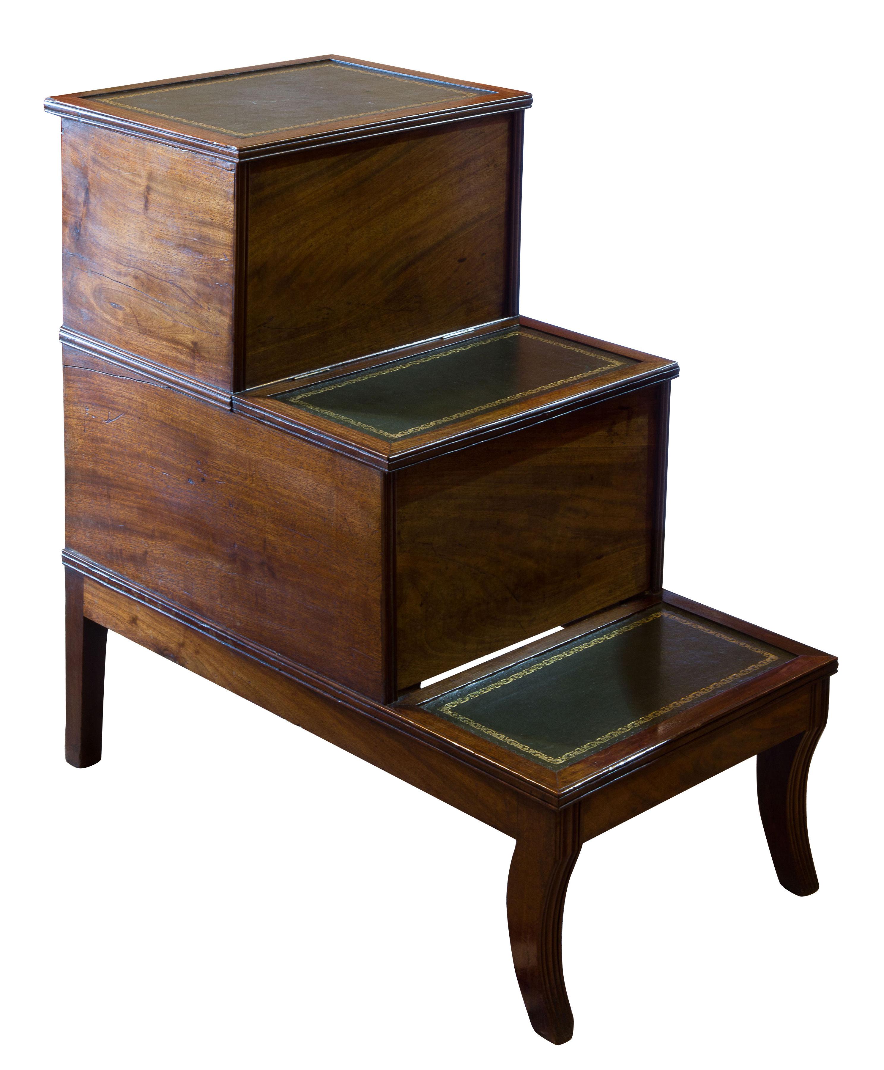 A set of Regency mahogany bed steps on sabre legs c1820 (1 of 1)