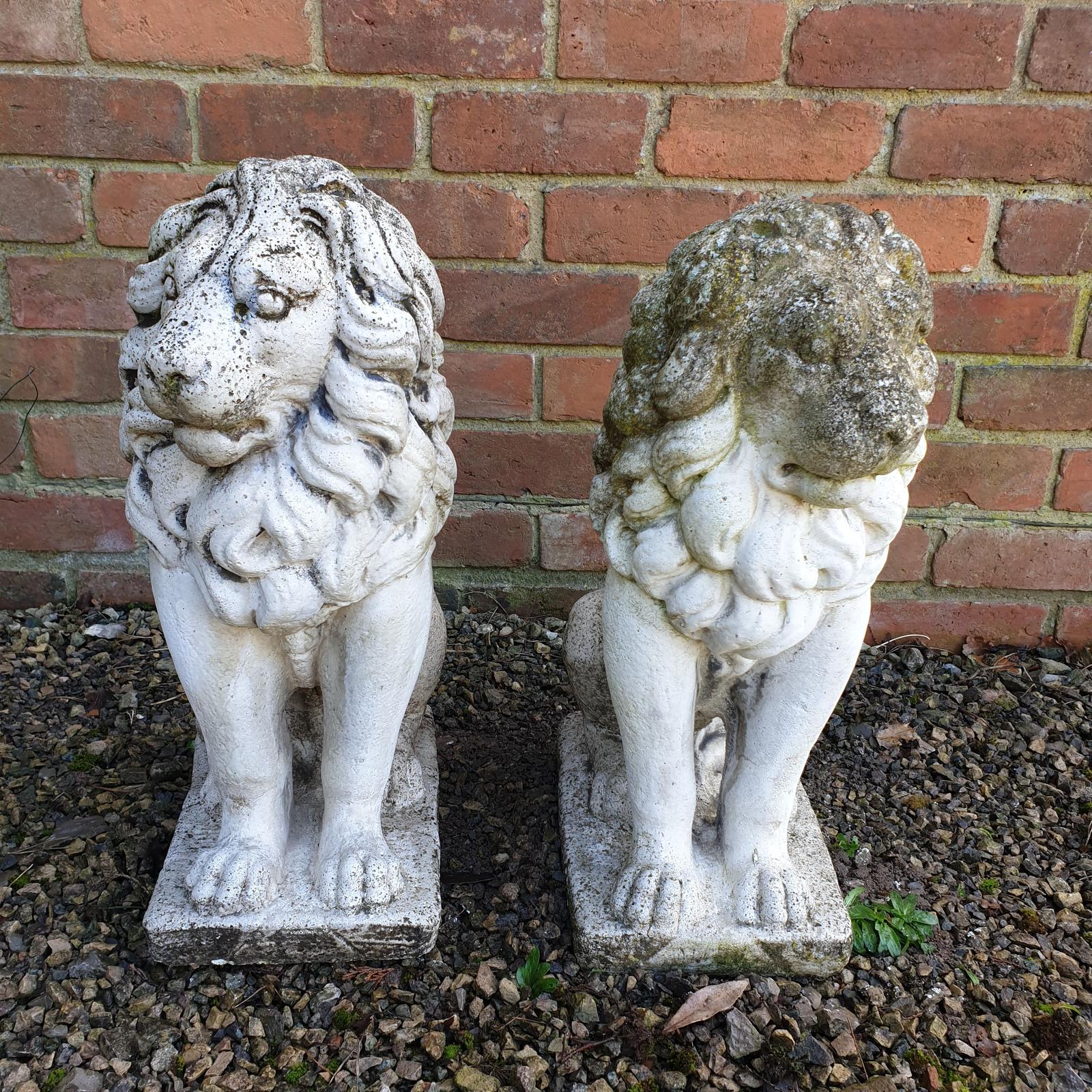 Pair Seated Stone Lions (1 of 6)