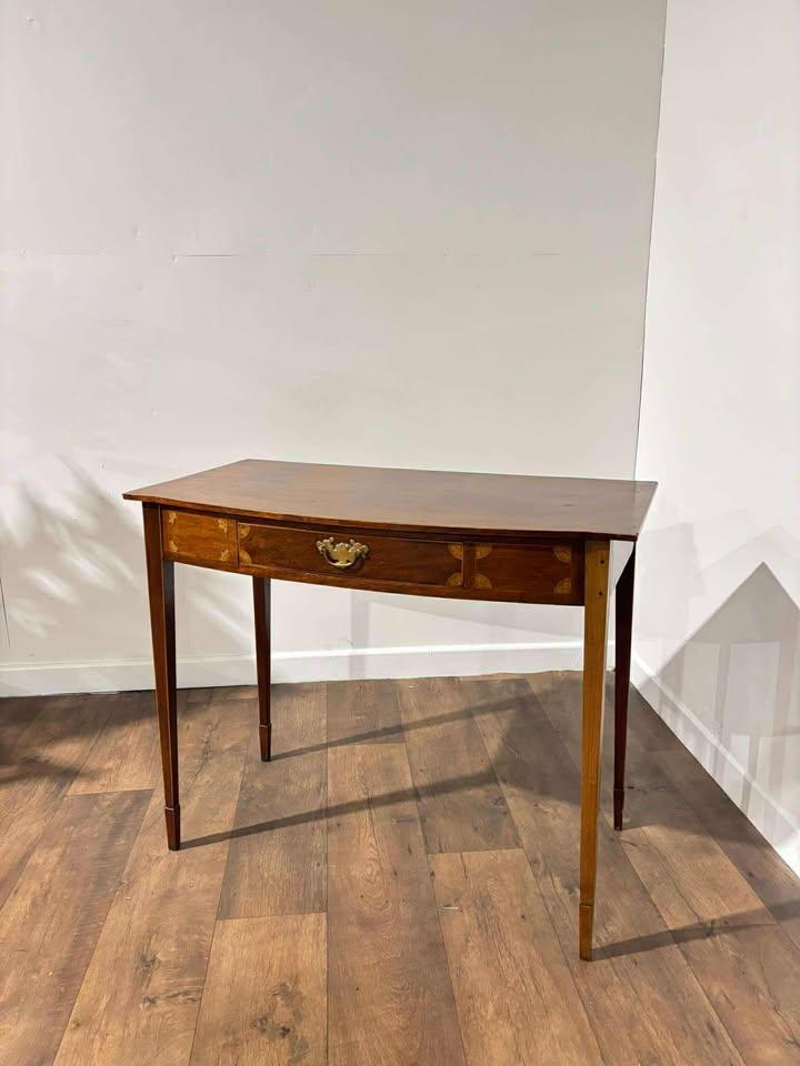 Edwardian Inlaid Mahogany Serpentine Front Side Table (1 of 17)
