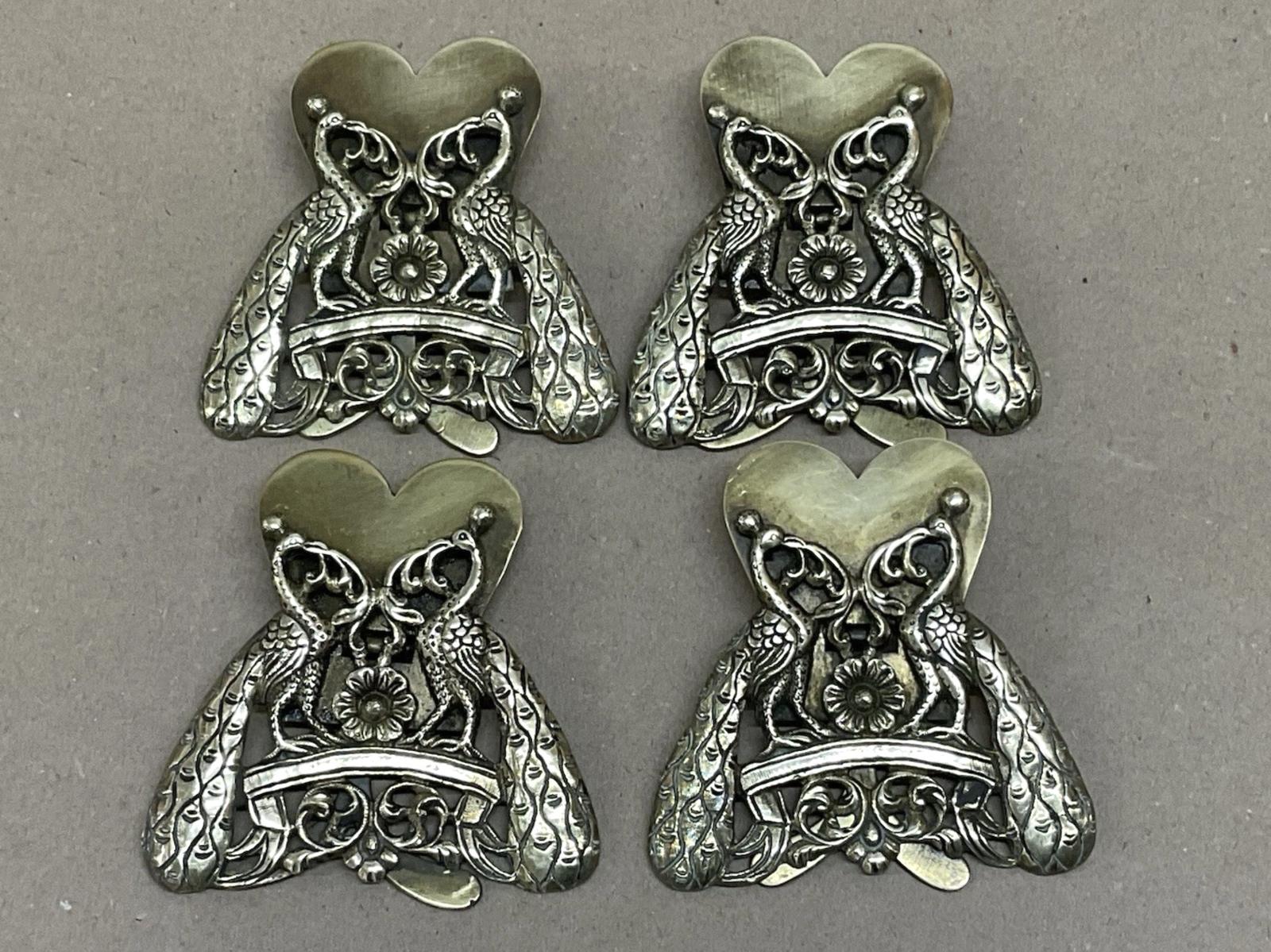 Set of 4 Arts and Crafts/art Nouveau Brass Menu Holders With Peacock Decoration Antique Victorian C1880 (1 of 5) Set of 4 Arts and Crafts/art Nouveau Brass Menu Holders With Peacock Decoration Antique Victorian C1880 (1 of 5)