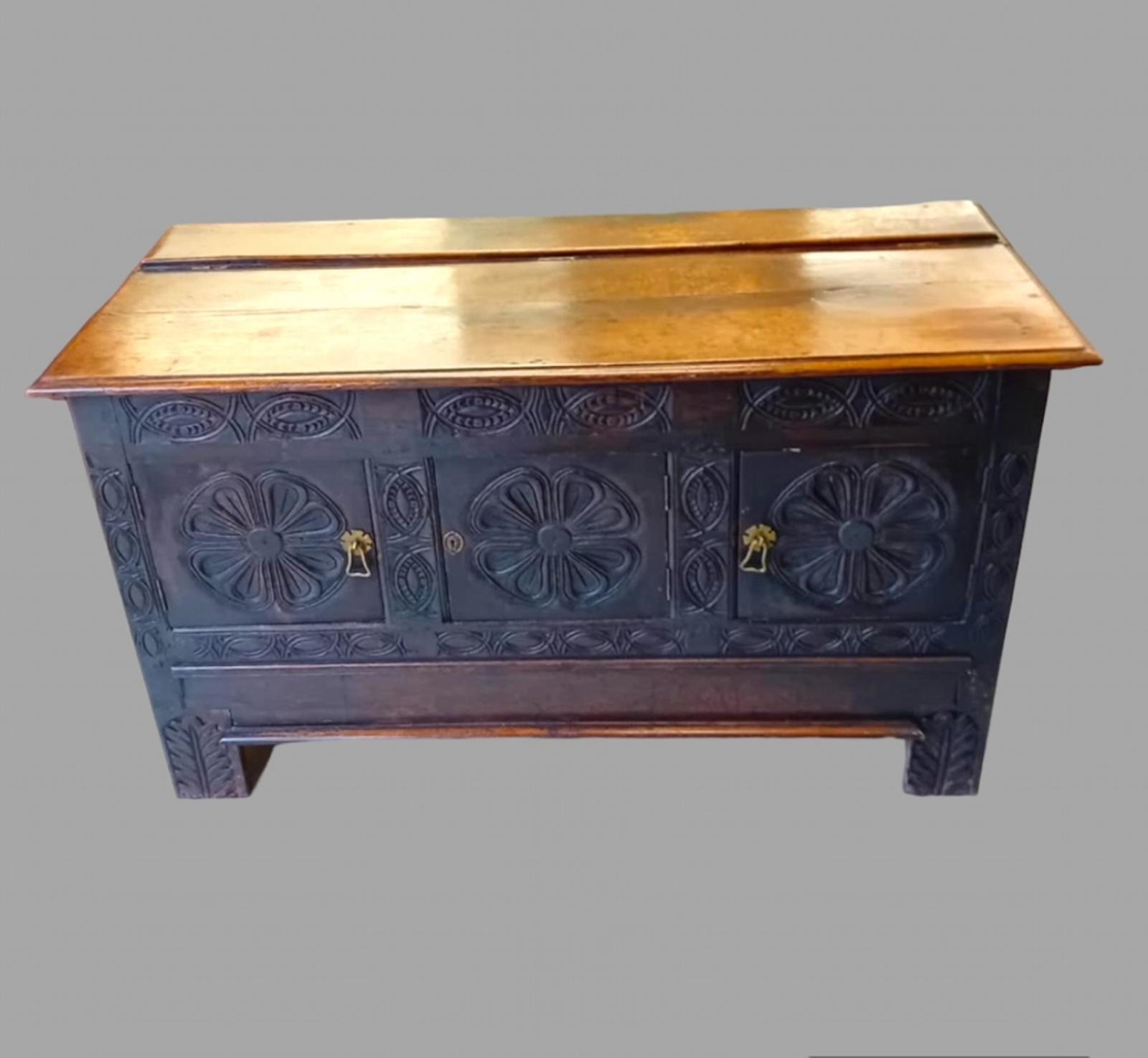 19th Century Oak Coffer (1 of 5) 19th Century Oak Coffer (1 of 5)