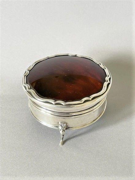 Lovely George V Silver & Tortoiseshell Trinket Box (1 of 5)