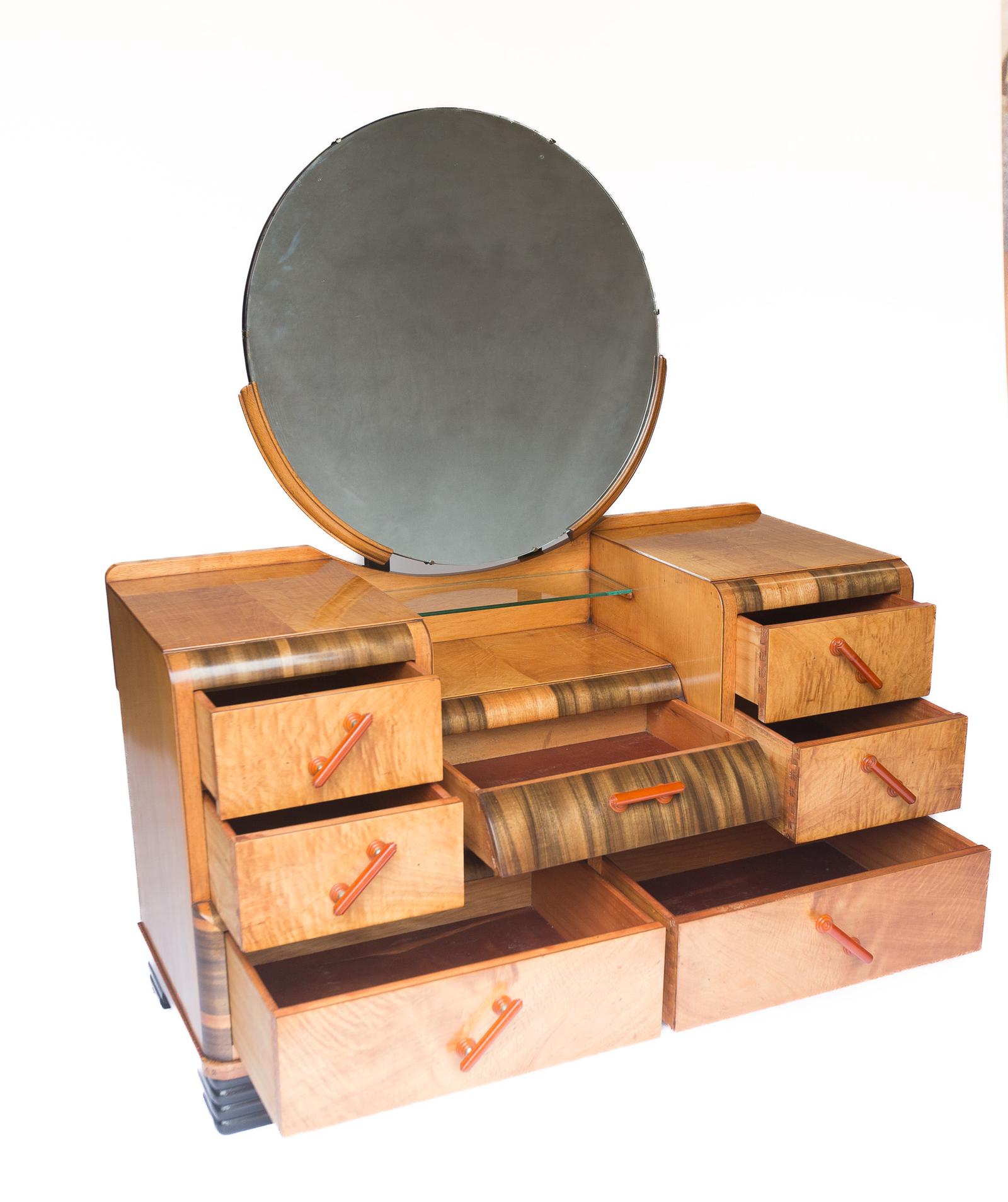 Art Deco Walnut Dressing Table Circa 1930s (1 of 6) Art Deco Walnut Dressing Table Circa 1930s (1 of 6)