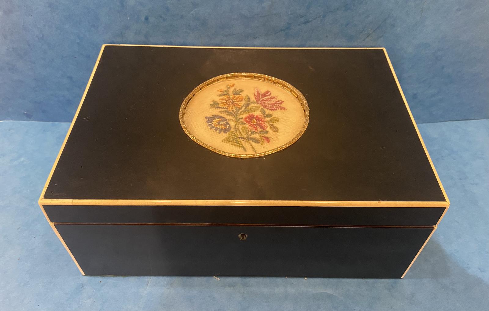 Late Victorian Ebonised Fruitwood Box (1 of 13) Late Victorian Ebonised Fruitwood Box (1 of 13)