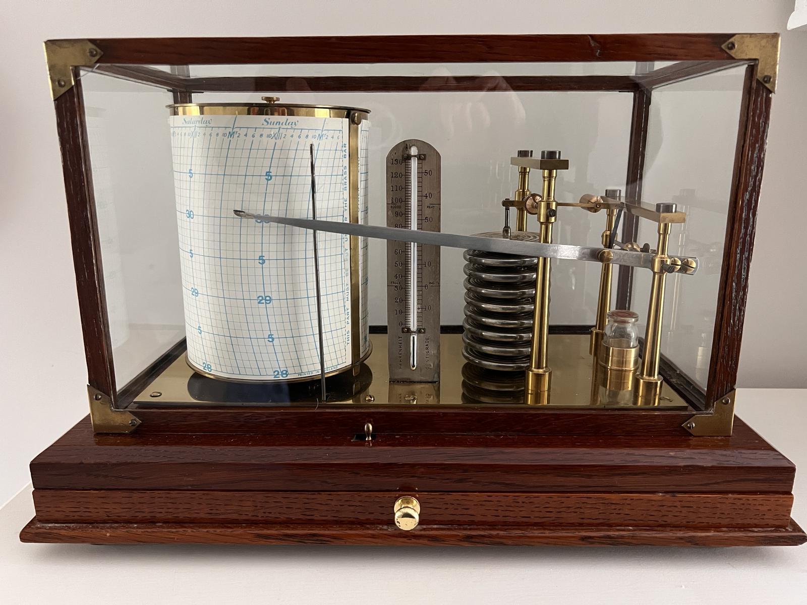 Large Public Display Barograph (1 of 5)