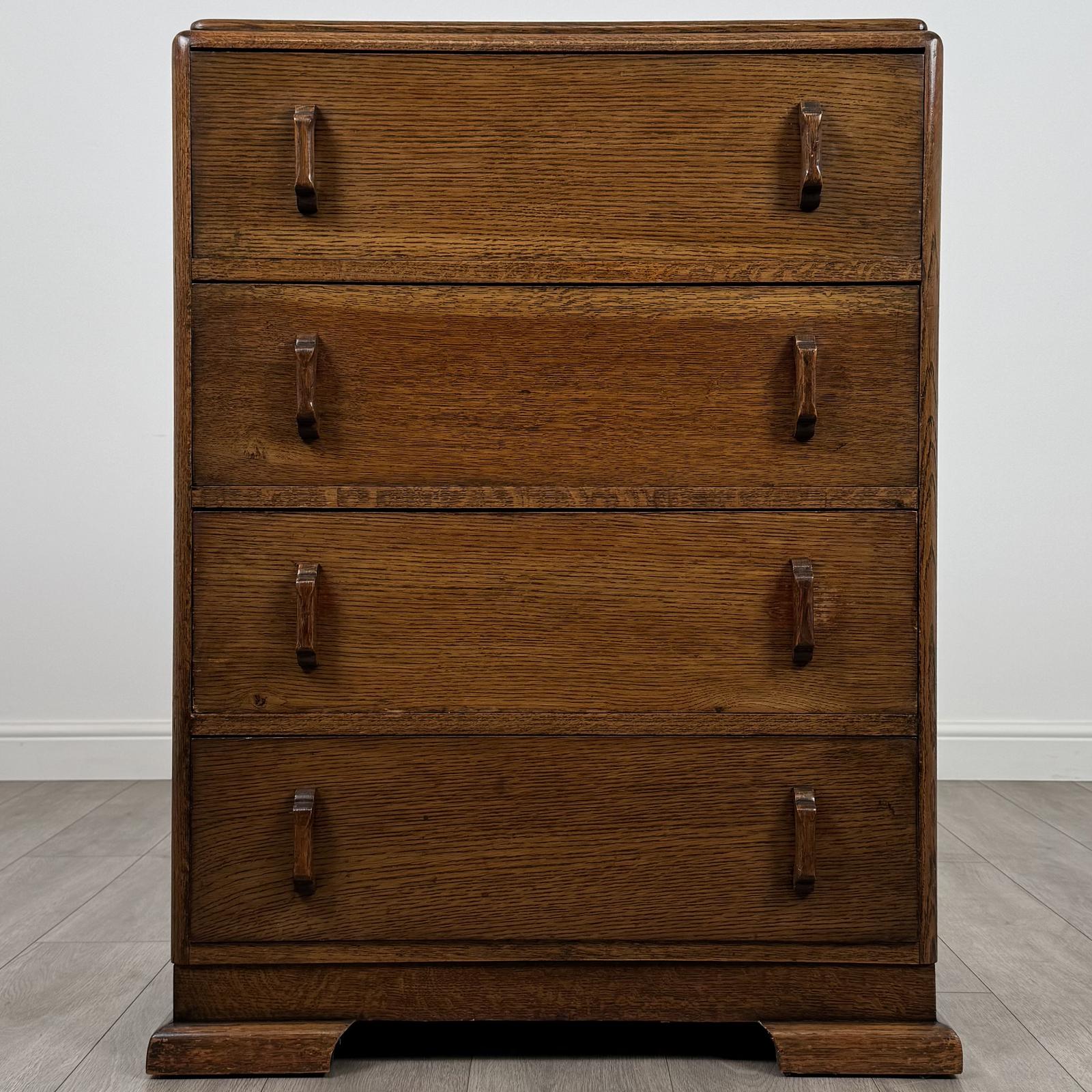 Antique 20th Century Chest of Drawers in Oak (1 of 11)