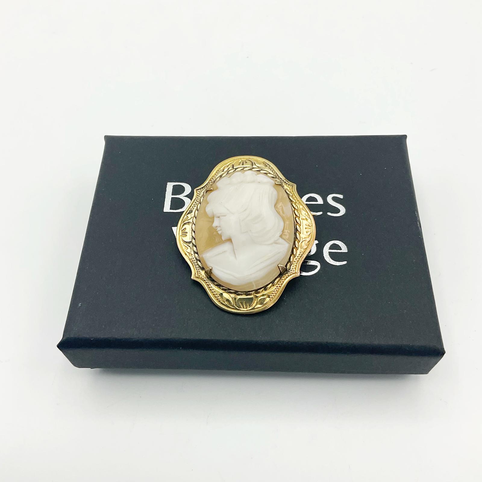 Antique Cameo Brooch (1 of 13)