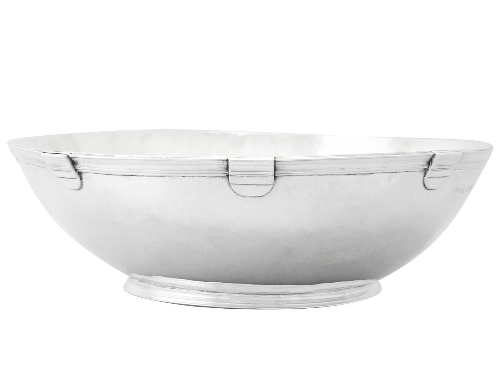 Sterling Silver Bowl - Art & Crafts Style George VI (1 of 9)