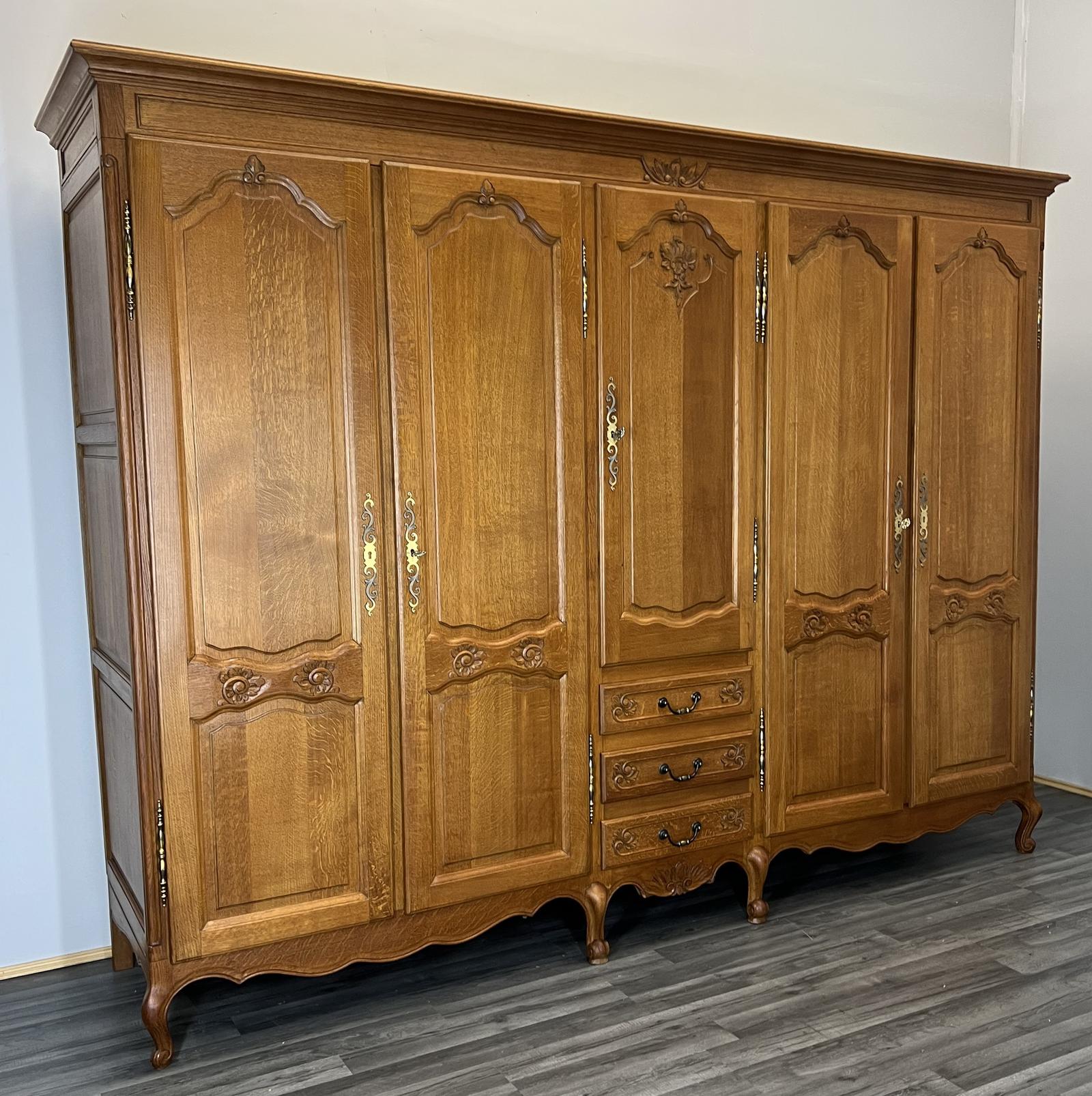 Oak French Carved 5 Door Armoire Wardrobe (1 of 12) Oak French Carved 5 Door Armoire Wardrobe (1 of 12)