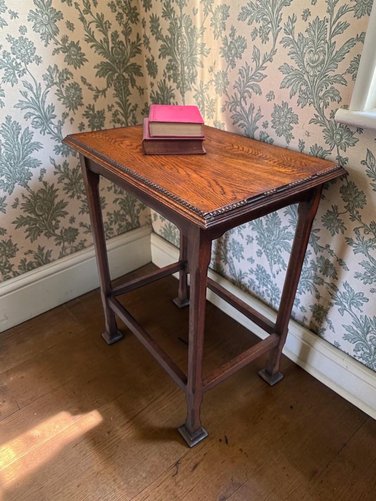 Antique Edwardian Oak Side Table / C1910 (1 of 9) Antique Edwardian Oak Side Table / C1910 (1 of 9)