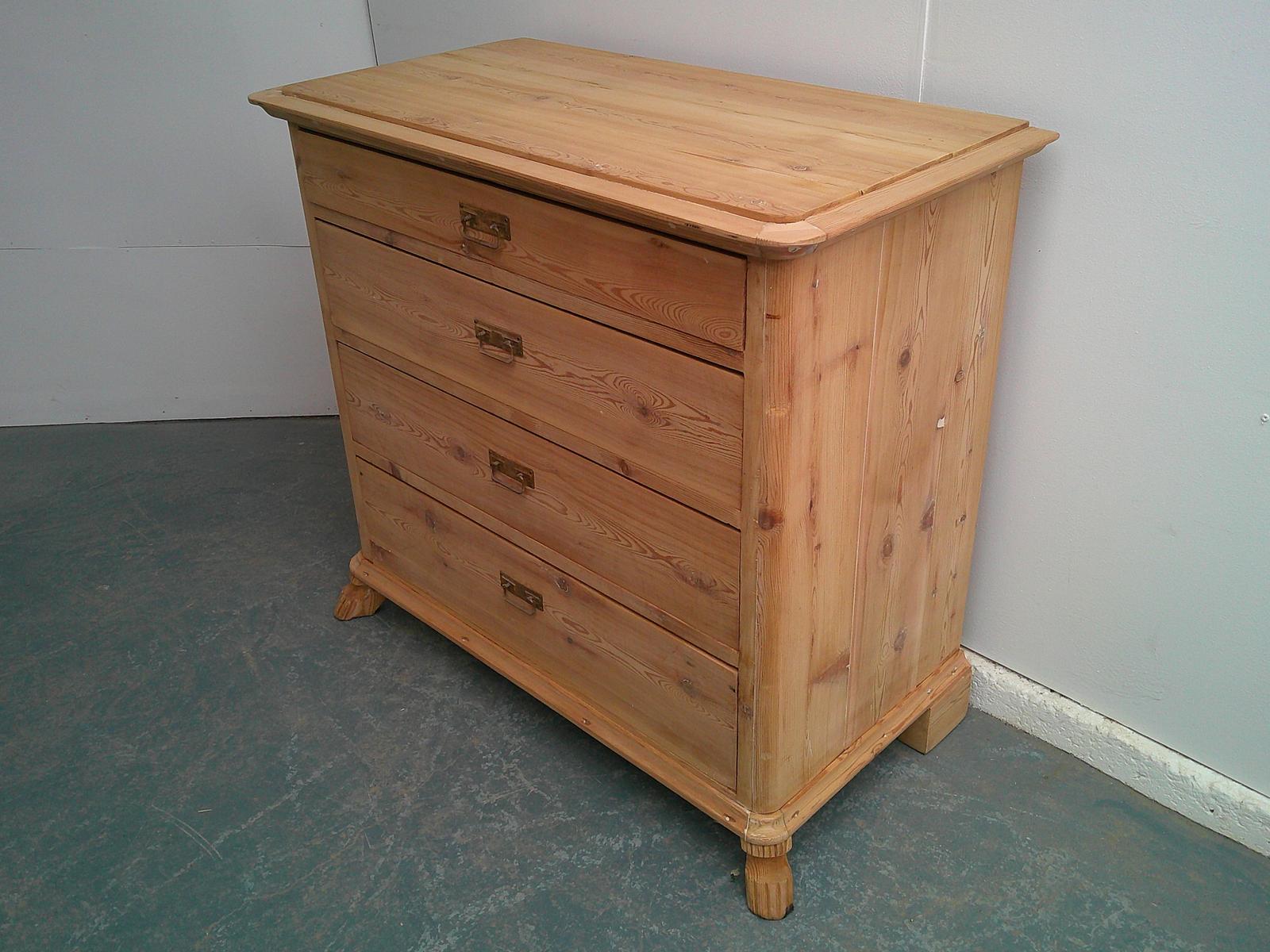 Super Claw Foot Victorian Antique Pine 4 Drawer Chest of Drawers to wax / paint (1 of 12)