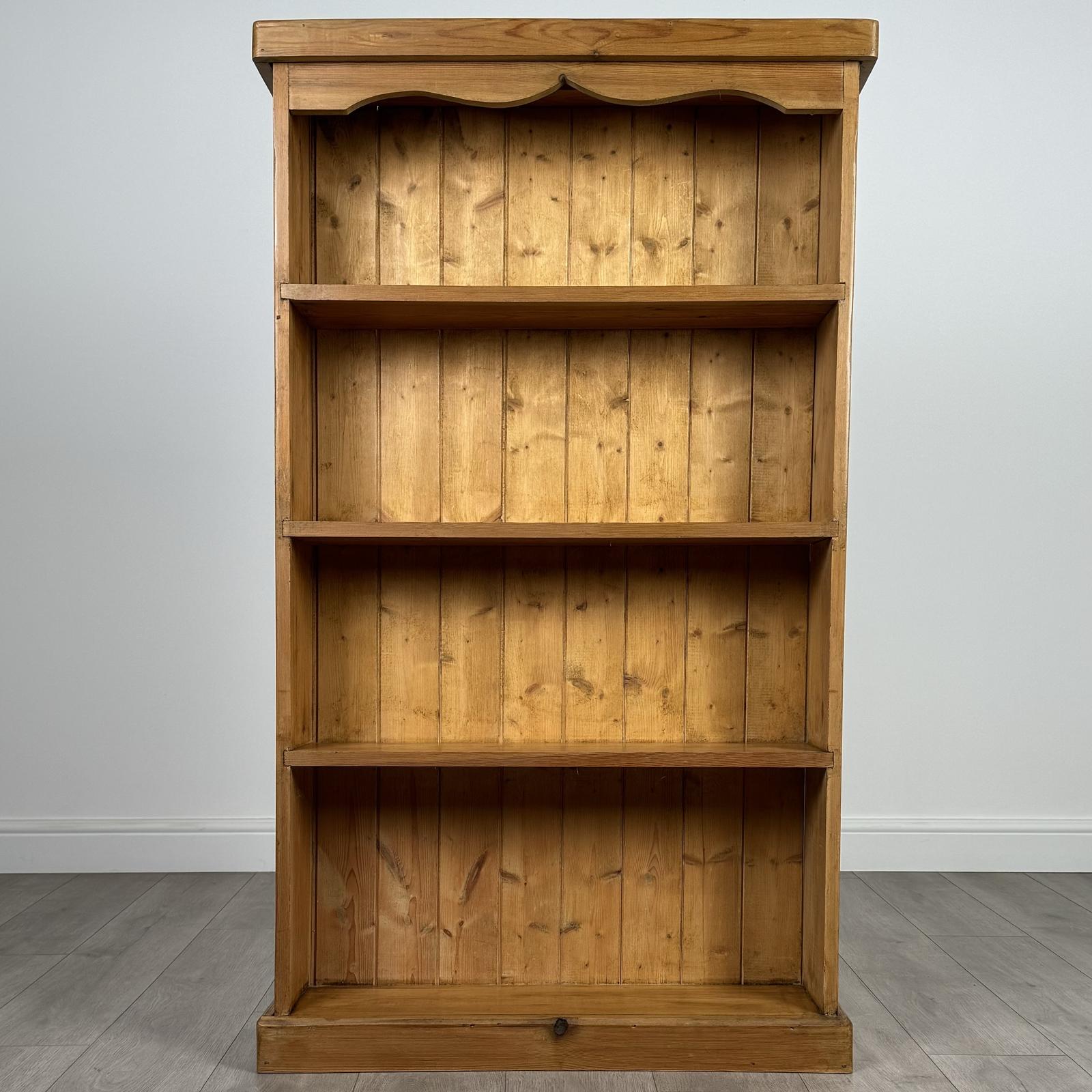 Vintage 20th Century Good Quality Open Bookcase In Pine (1 of 9)