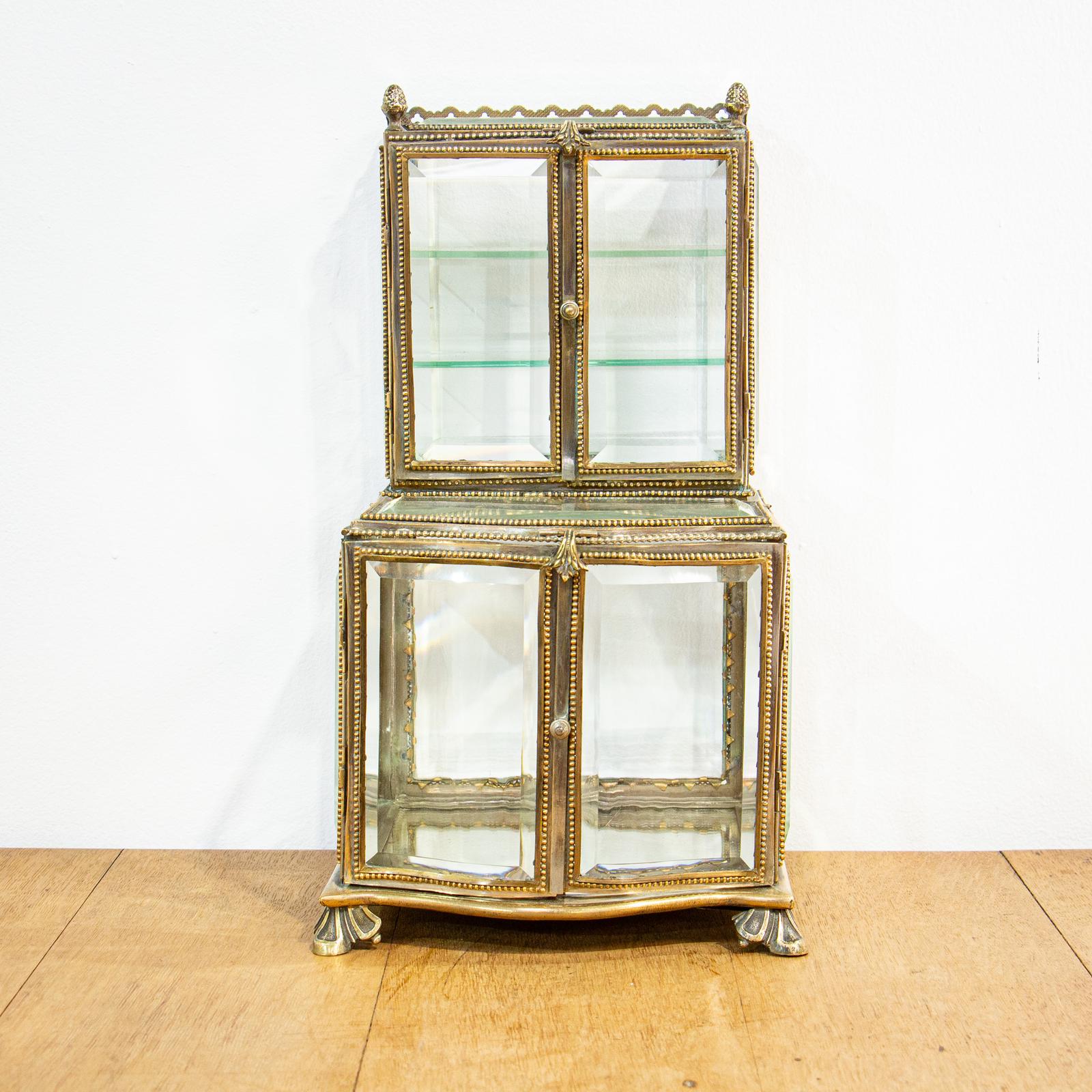 Fine Quality French 19th Century Glass Showcase Casket (1 of 13) Fine Quality French 19th Century Glass Showcase Casket (1 of 13)