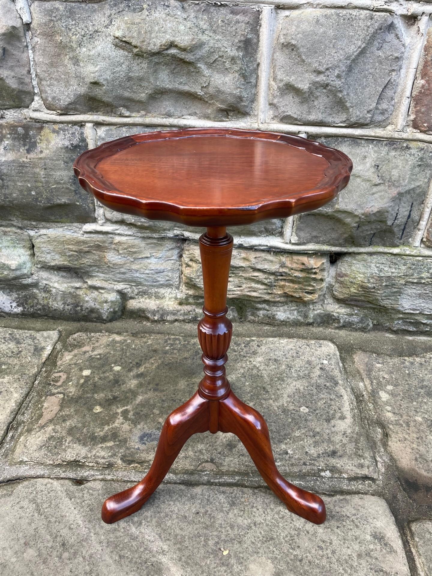 Antique Mahogany Tripod Wine Table (1 of 5) Antique Mahogany Tripod Wine Table (1 of 5)