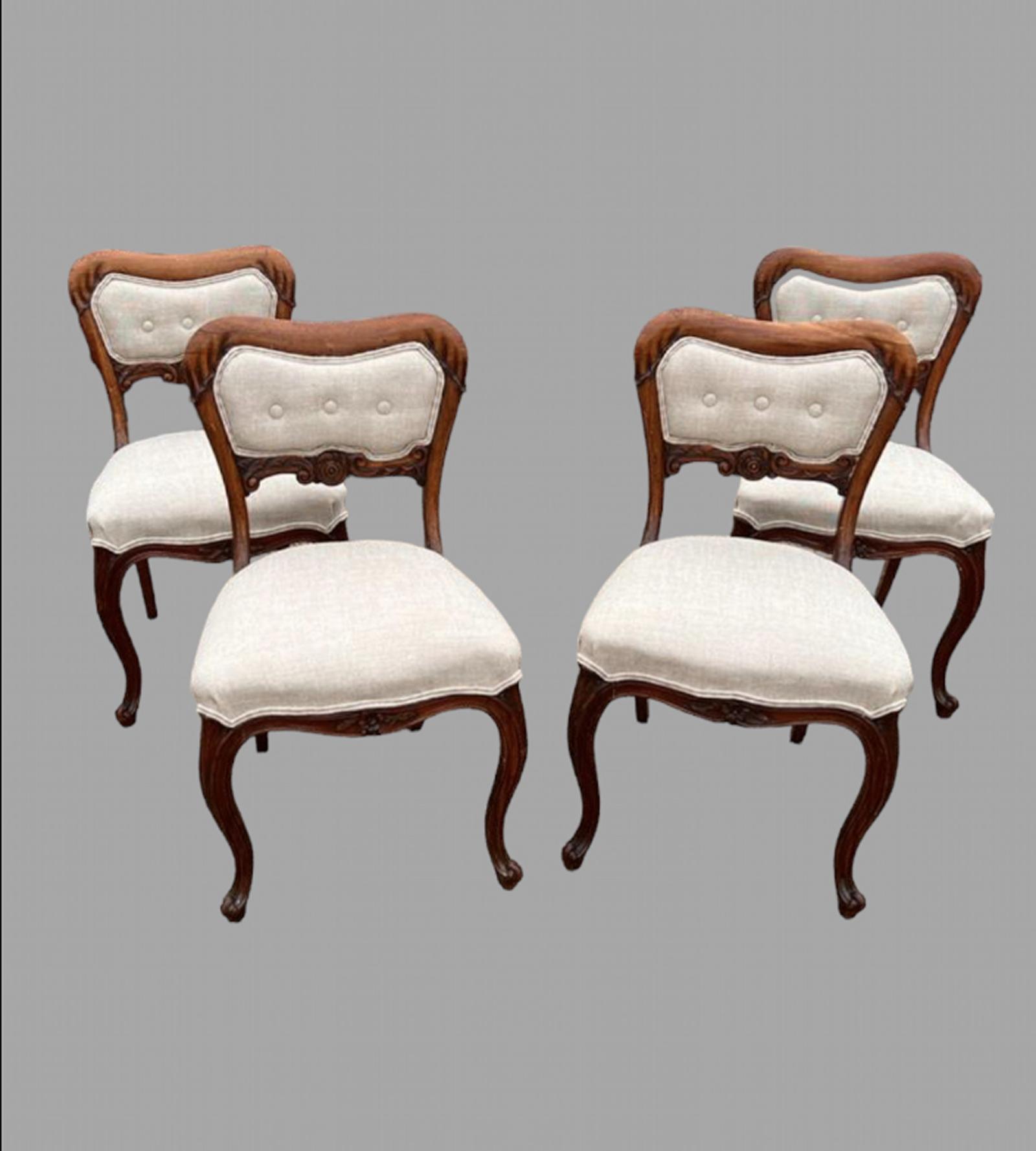 Set of Four Walnut Chairs Late 19th Century (1 of 4) Set of Four Walnut Chairs Late 19th Century (1 of 4)