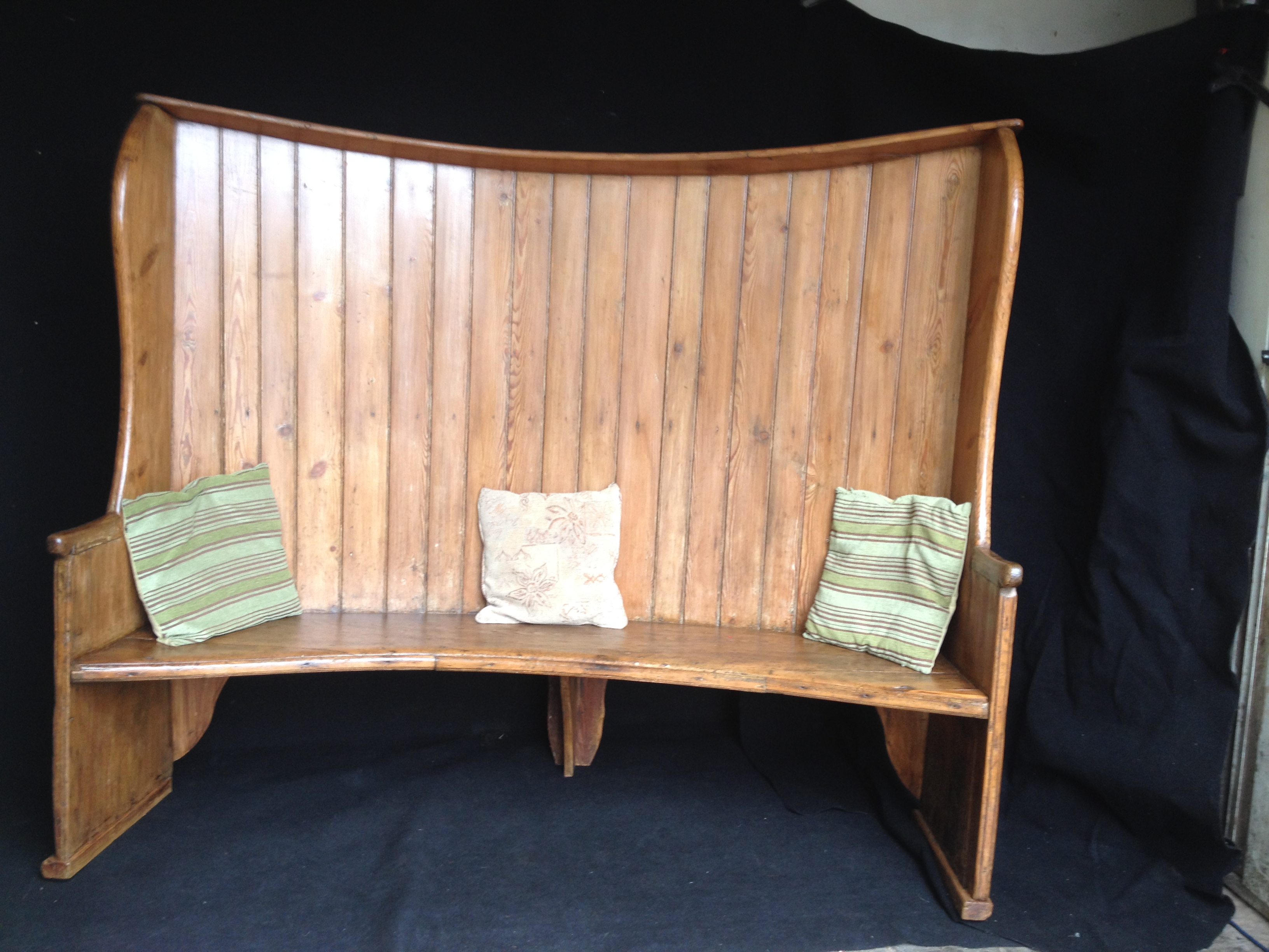 Fantastic Pine Barrel Backed Settle (1 of 1)