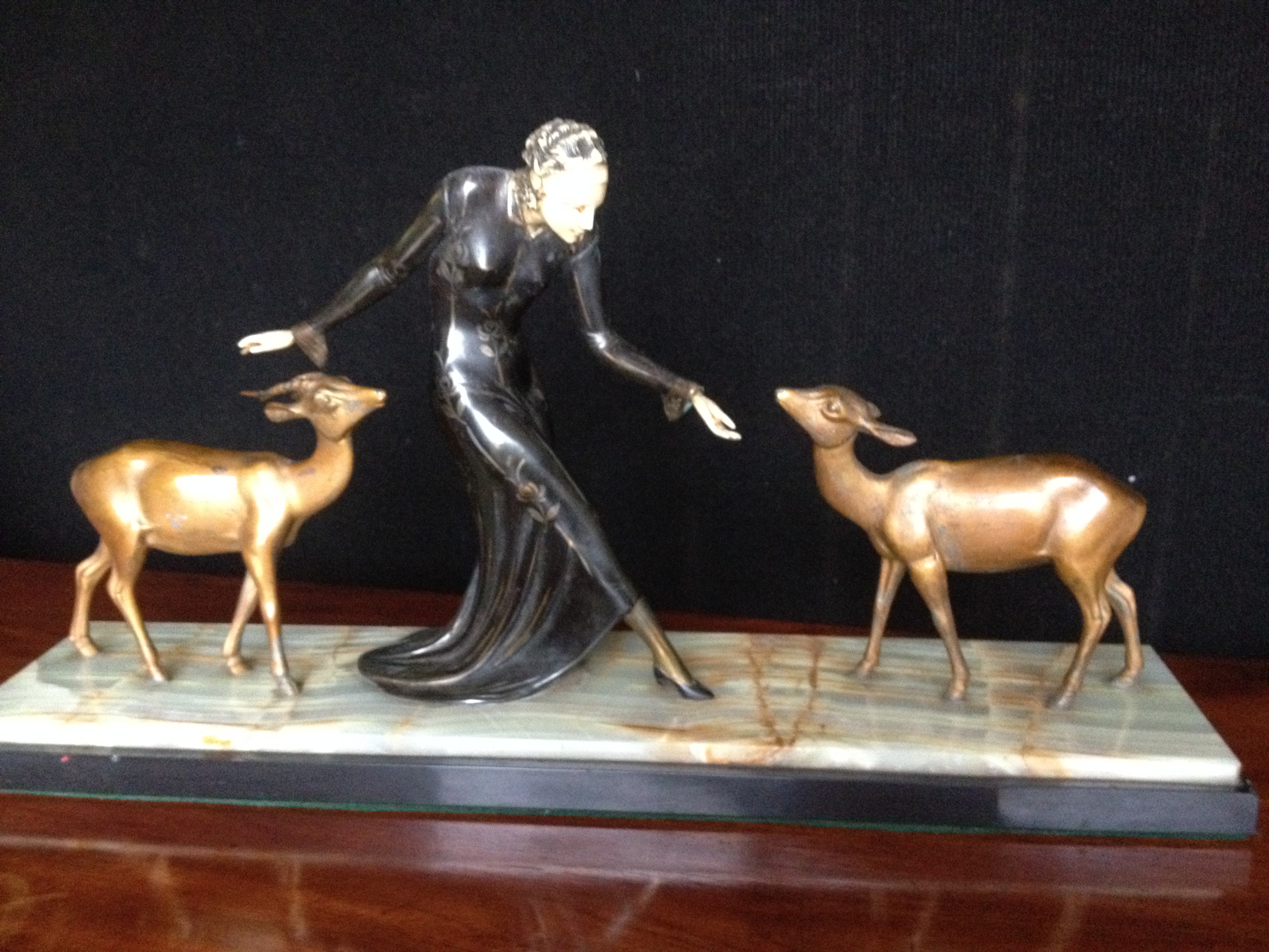 A Good Art Deco Spelter Group (1 of 1)