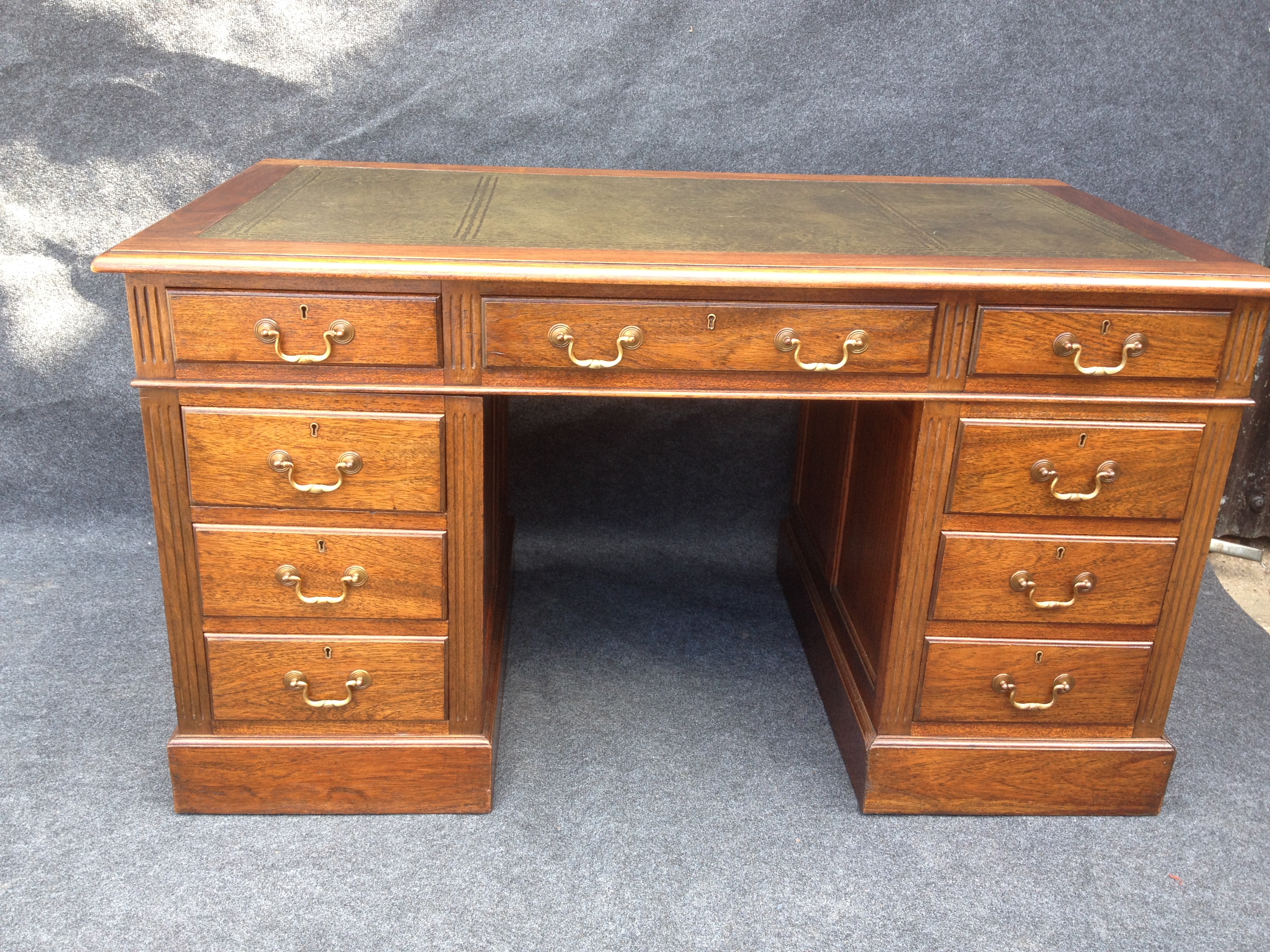 9 Drawer Mahogany Desk (1 of 1)