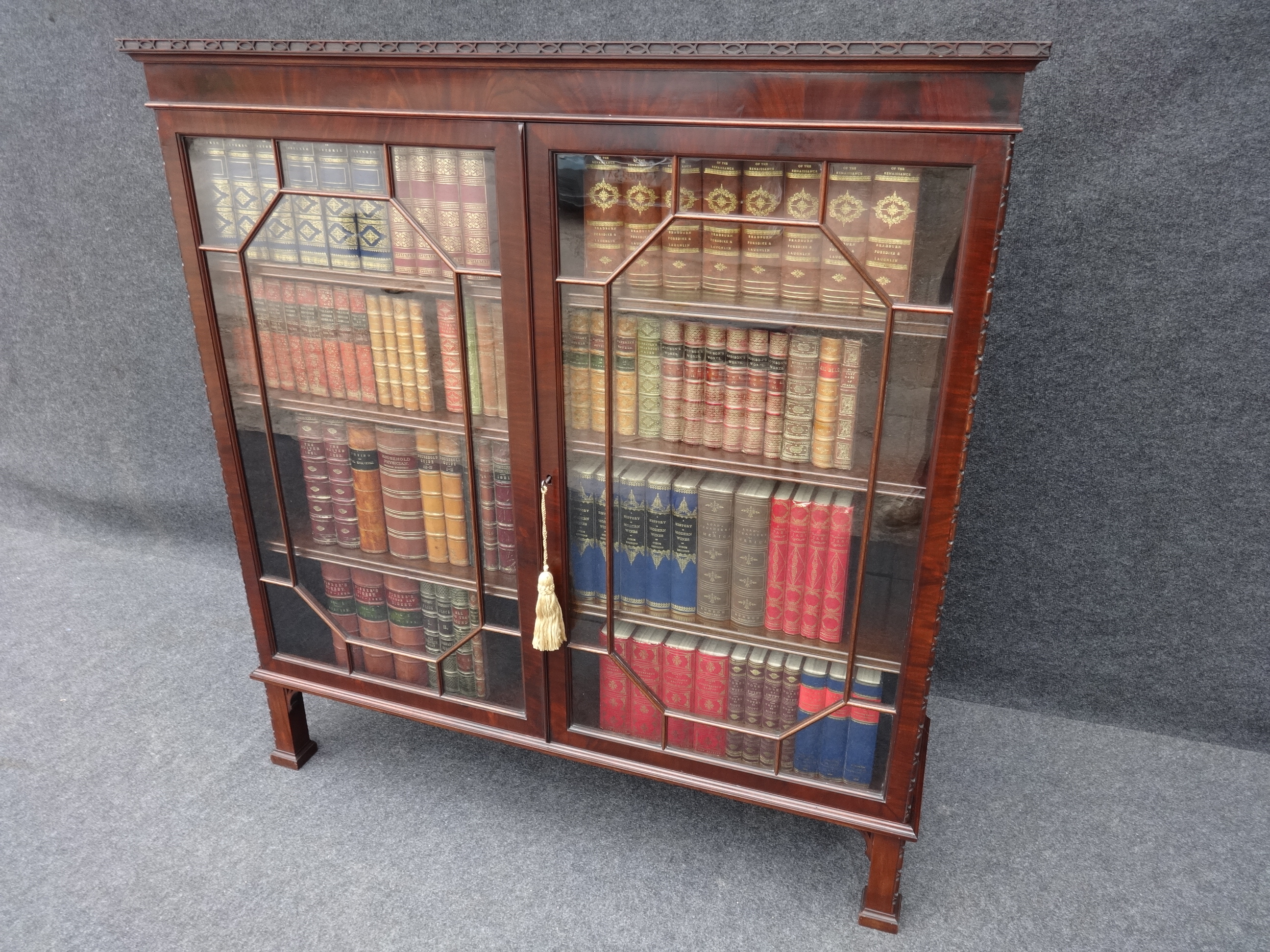 Good Mahogany Bookcase (c.1900) (1 of 1)