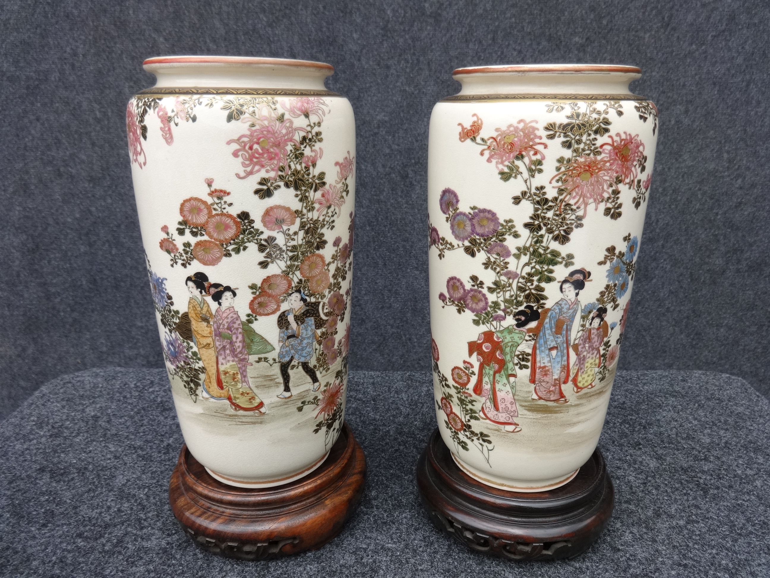Good pair of Satsuma Vases (c.1880) (1 of 1)