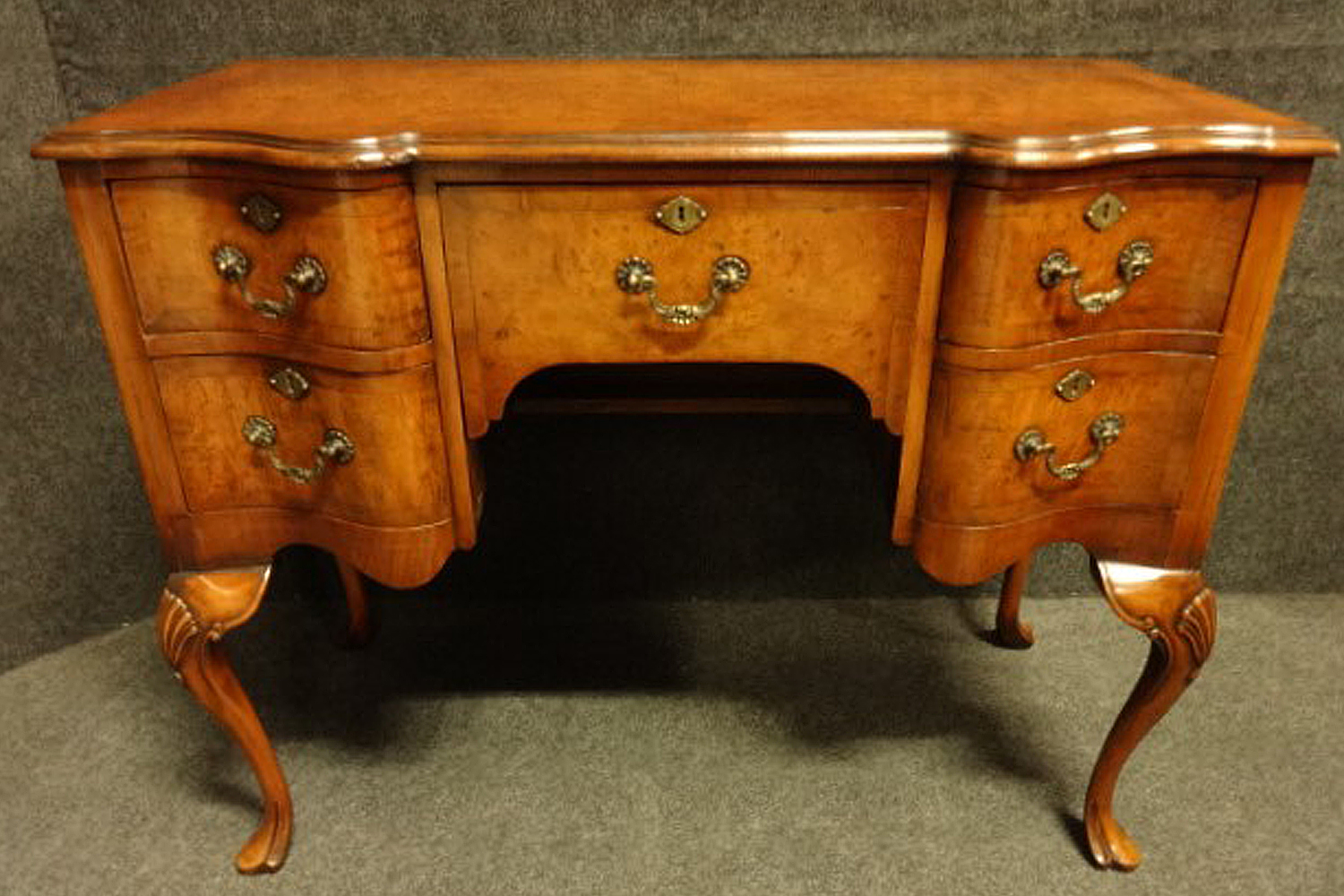 Item Main Image Item Main Image