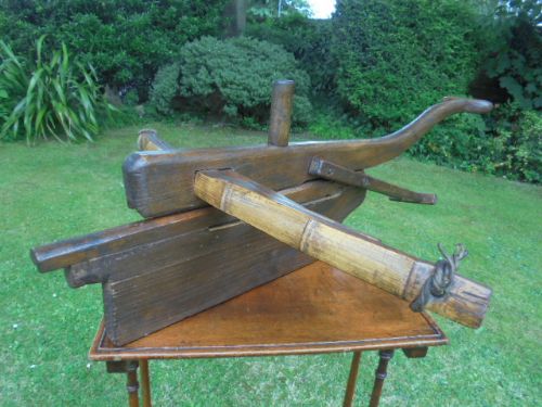 Primitive Antique Elm Crossbow (1 of 1) Primitive Antique Elm Crossbow (1 of 1)