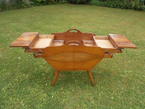 Art Deco Figured Walnut Concertina Work Box Sewing Box (1 of 1)