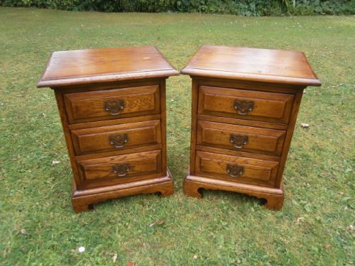 Pair Ipswich Oak 3 Draw Bedside Cabinets Bedside Chests c.1920 (1 of 1)
