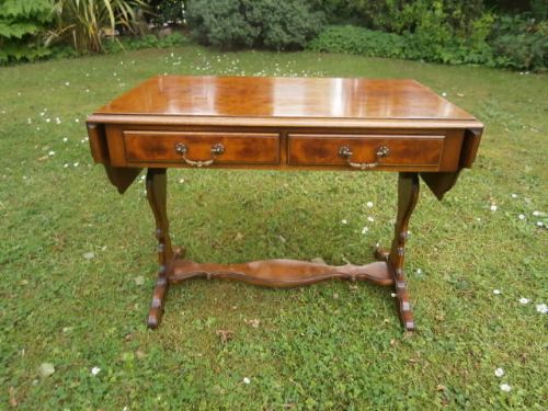 Small Burr Walnut Sofa Coffee Table/Side Table c.1920 (1 of 1)