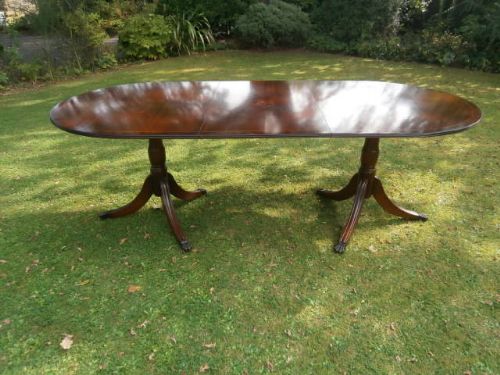 Mahogany Twin Pillar Extending Dining Table Kitchen Table (1 of 1)